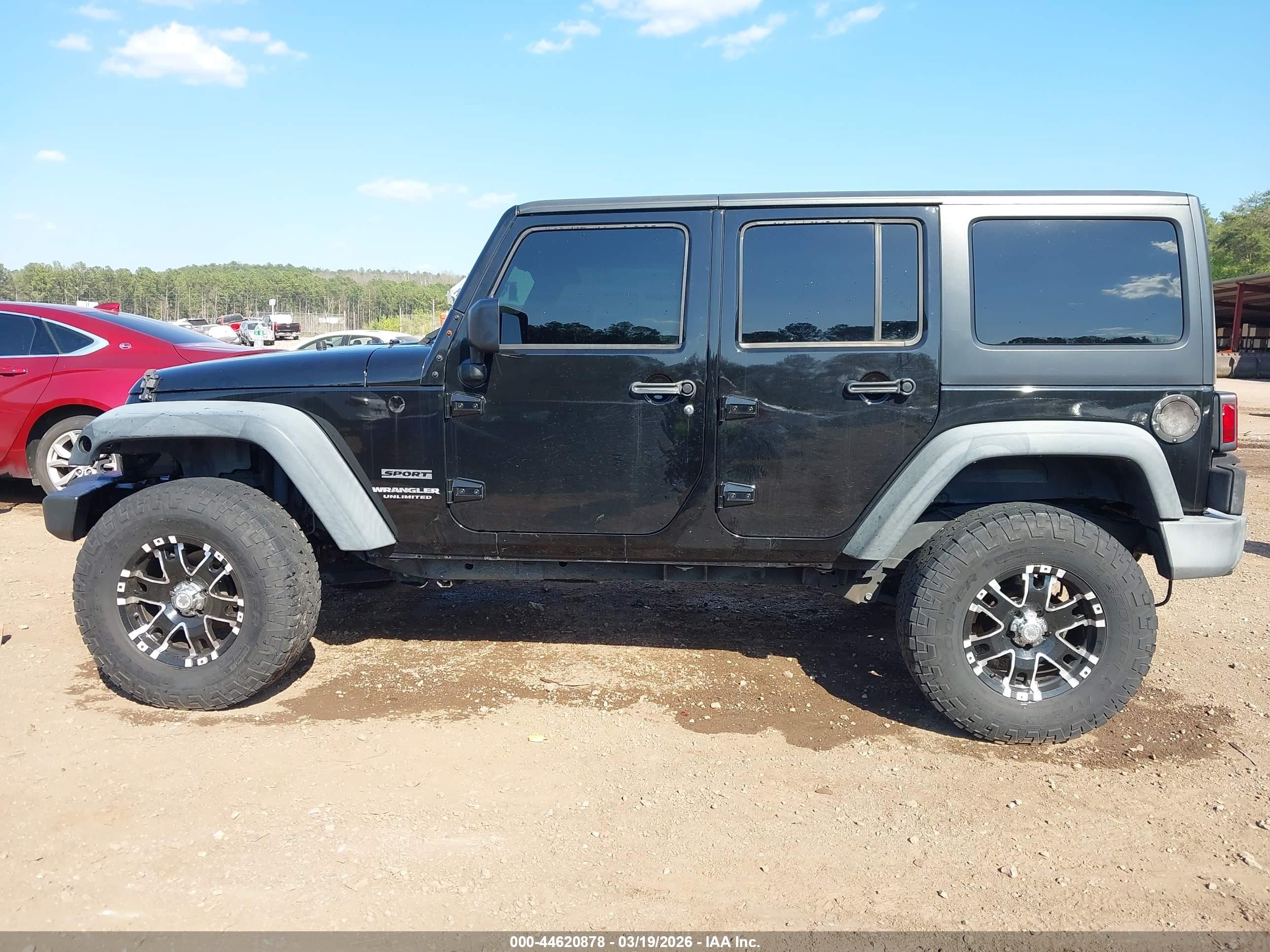 2016 Jeep Wrangler Unlimited Sport Black vin: 1C4BJWDG3GL230558