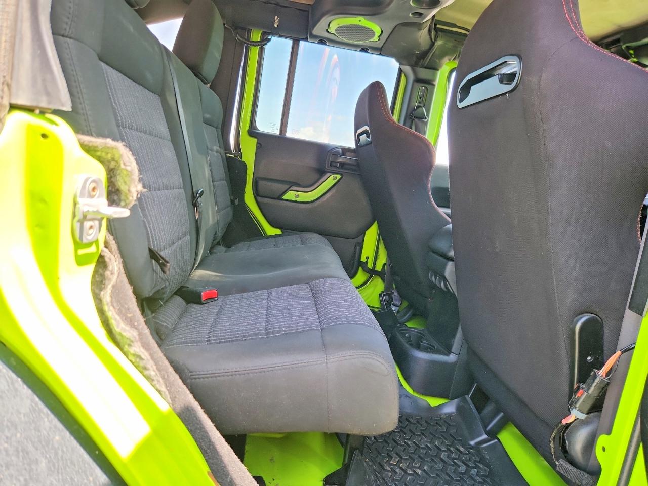 2012 Jeep Wrangler Unlimited Sport Green vin: 1C4BJWDG4CL235455