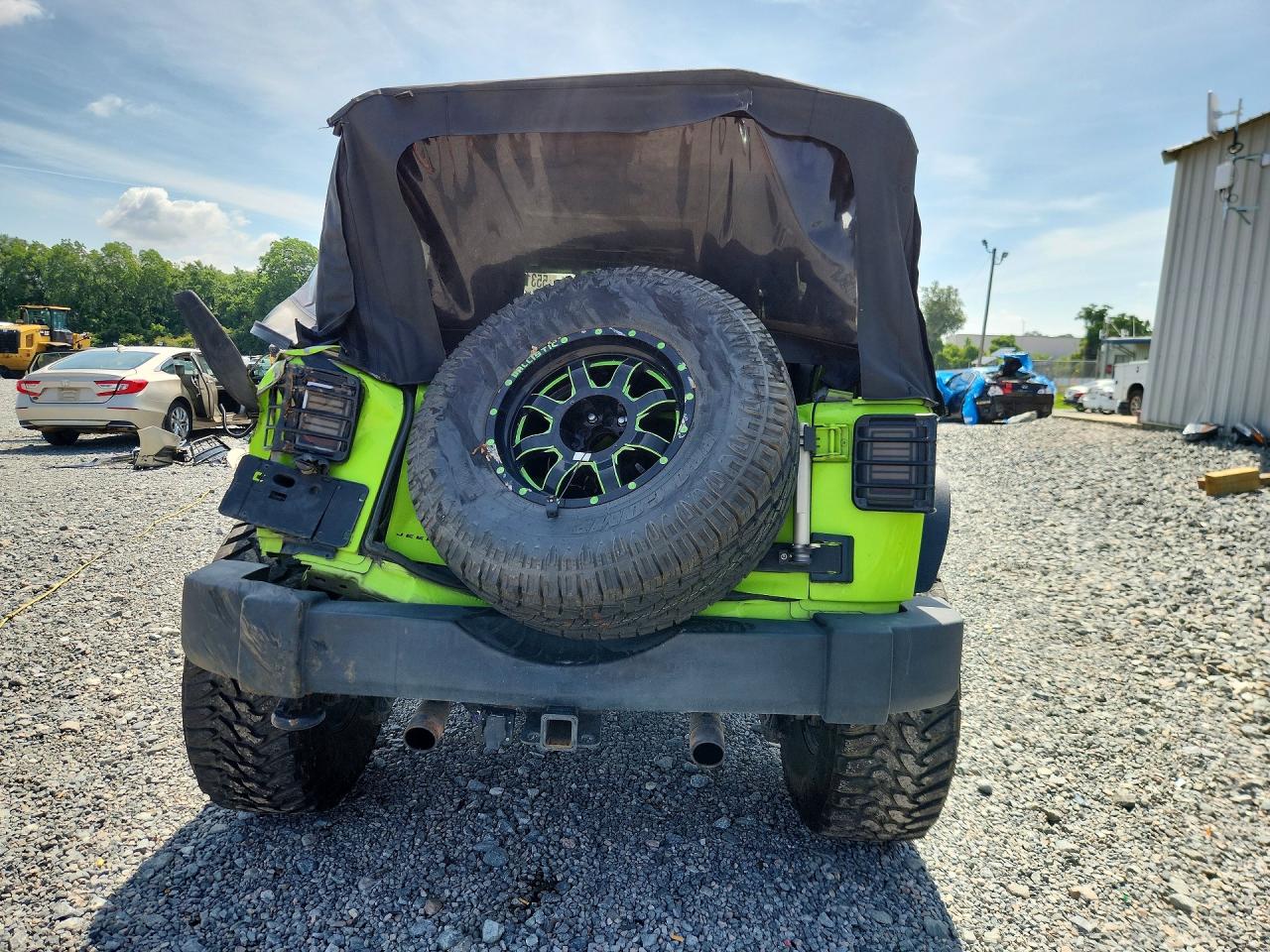 2012 Jeep Wrangler Unlimited Sport Green vin: 1C4BJWDG4CL235455