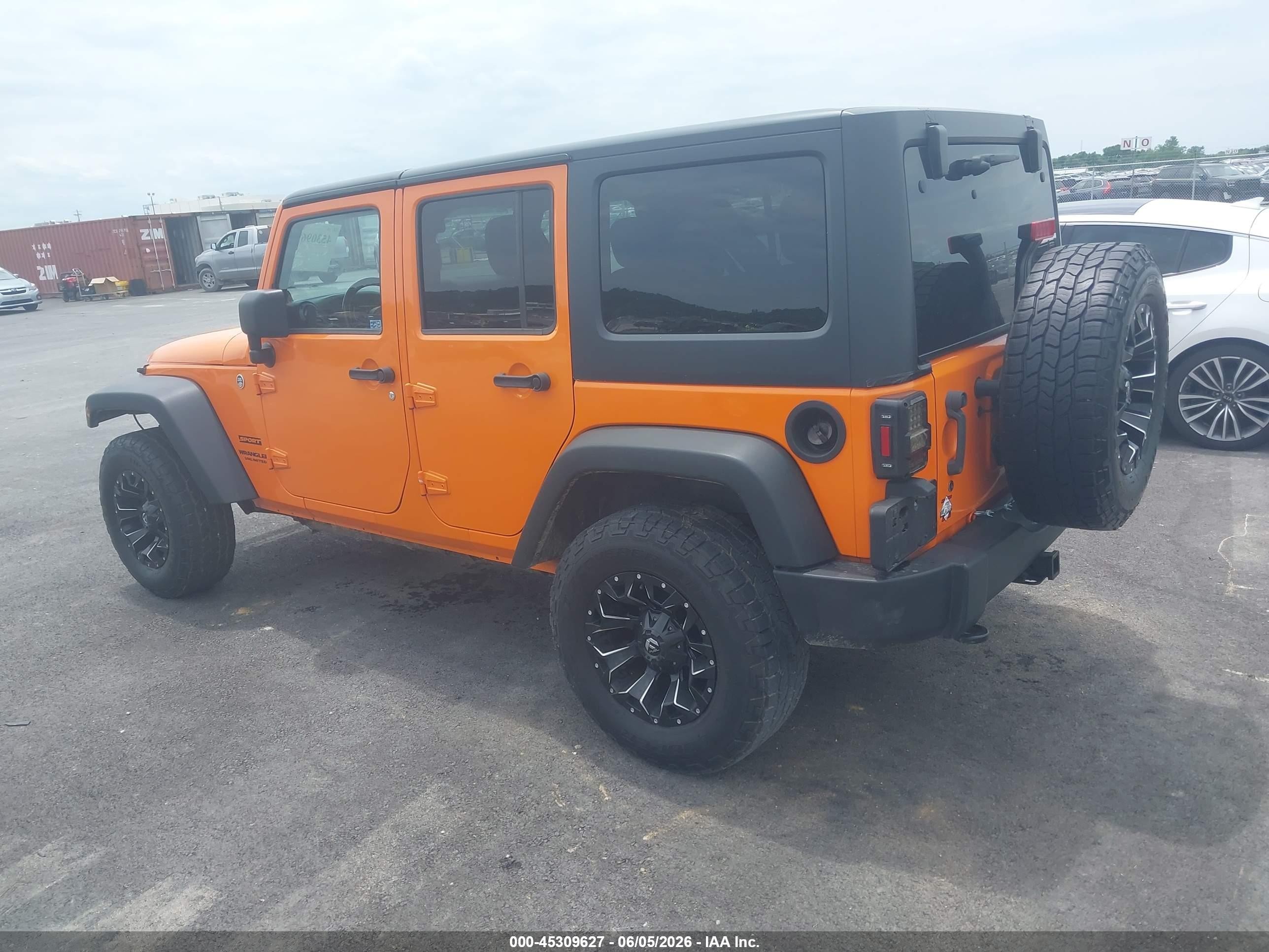 2012 Jeep Wrangler Unlimited Sport Orange vin: 1C4BJWDG4CL279715