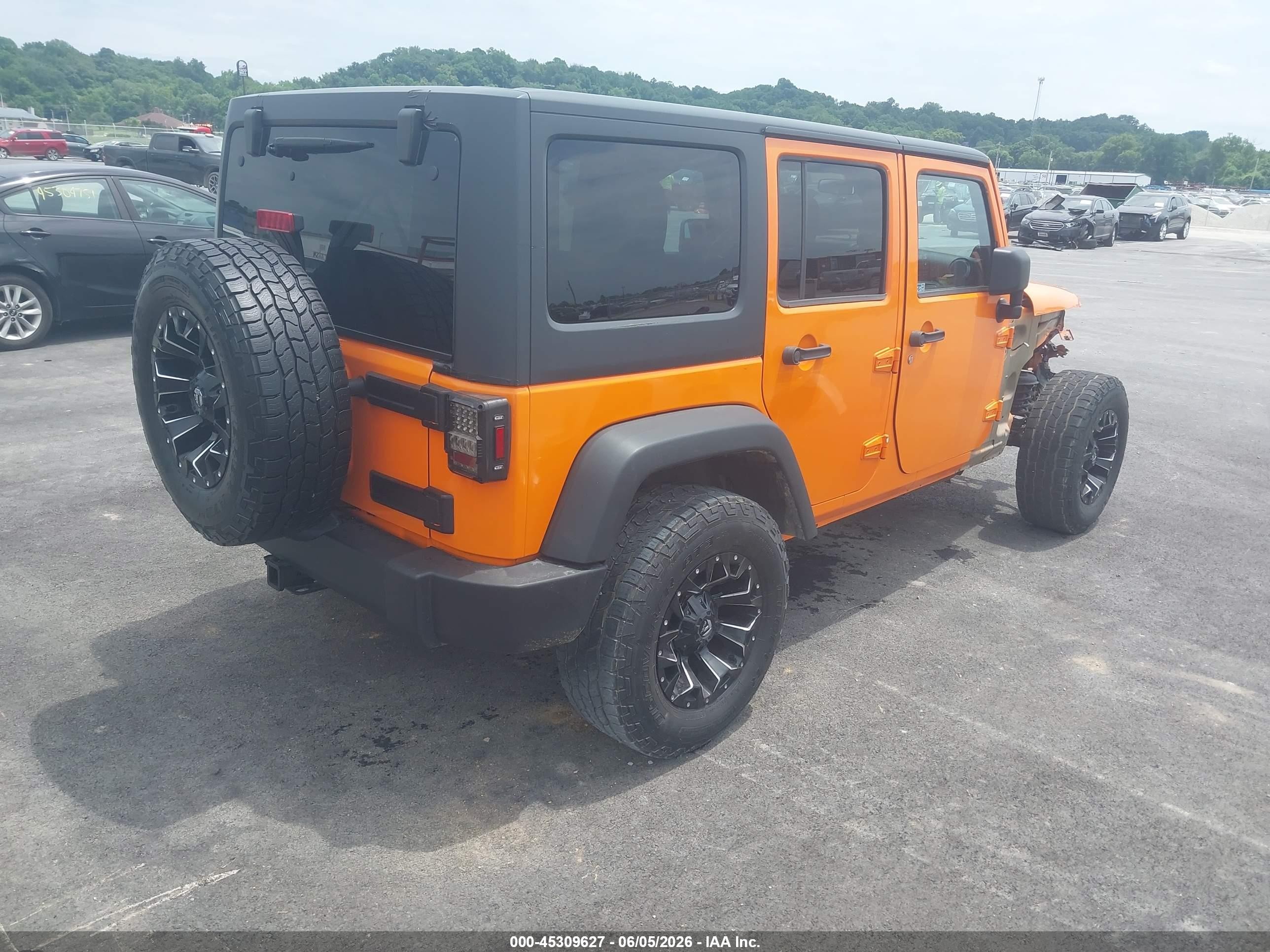 2012 Jeep Wrangler Unlimited Sport Orange vin: 1C4BJWDG4CL279715