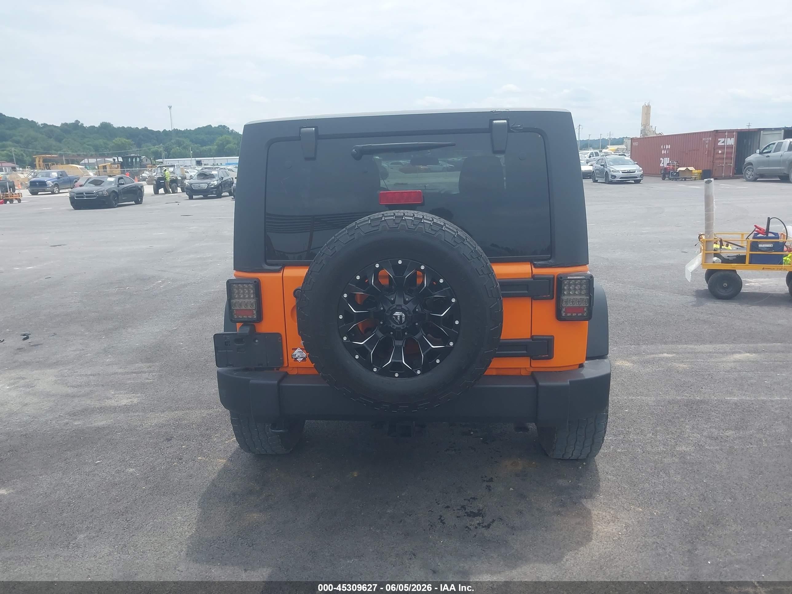 2012 Jeep Wrangler Unlimited Sport Orange vin: 1C4BJWDG4CL279715