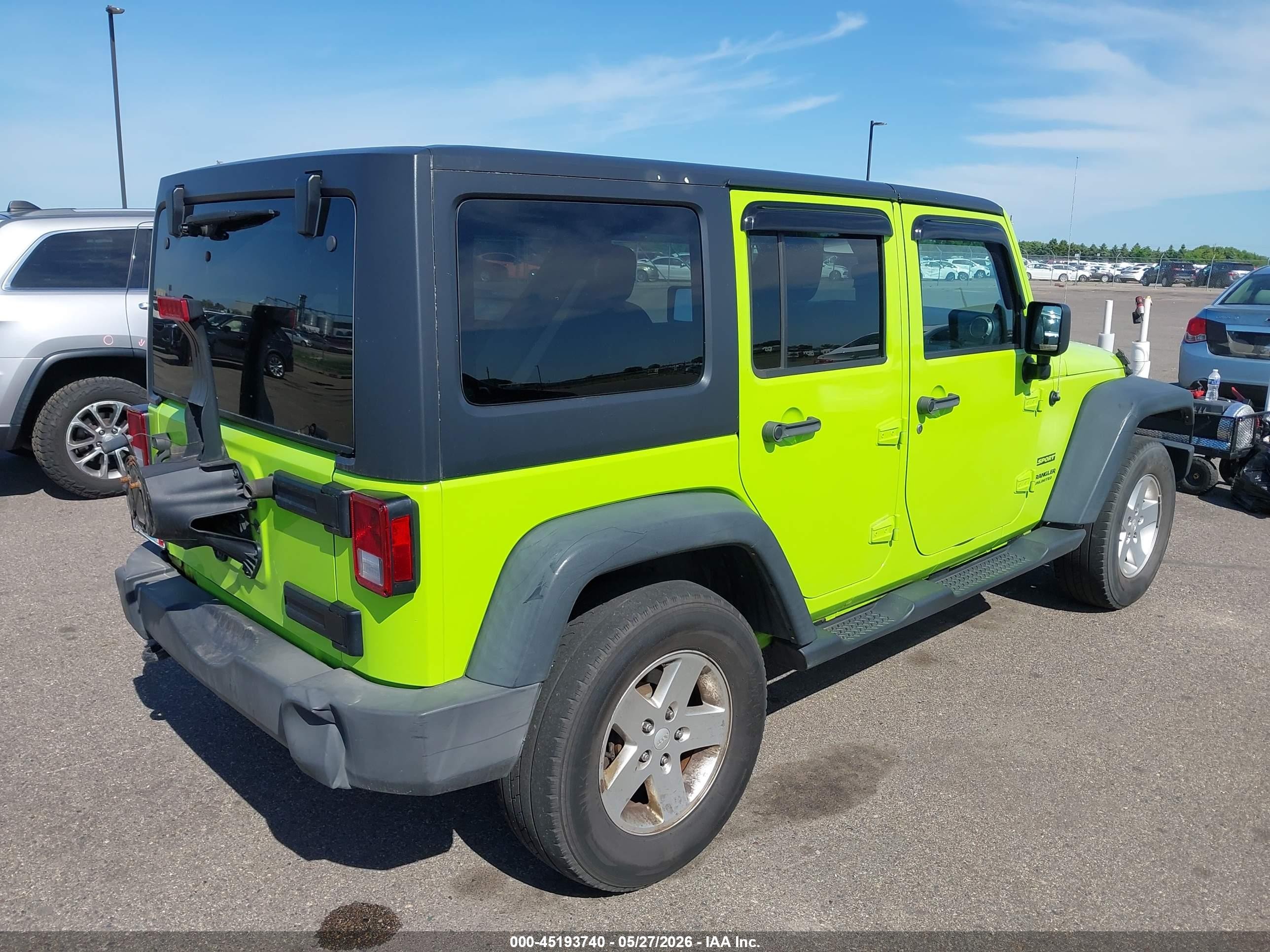 2013 Jeep Wrangler Unlimited Sport Green vin: 1C4BJWDG4DL547616