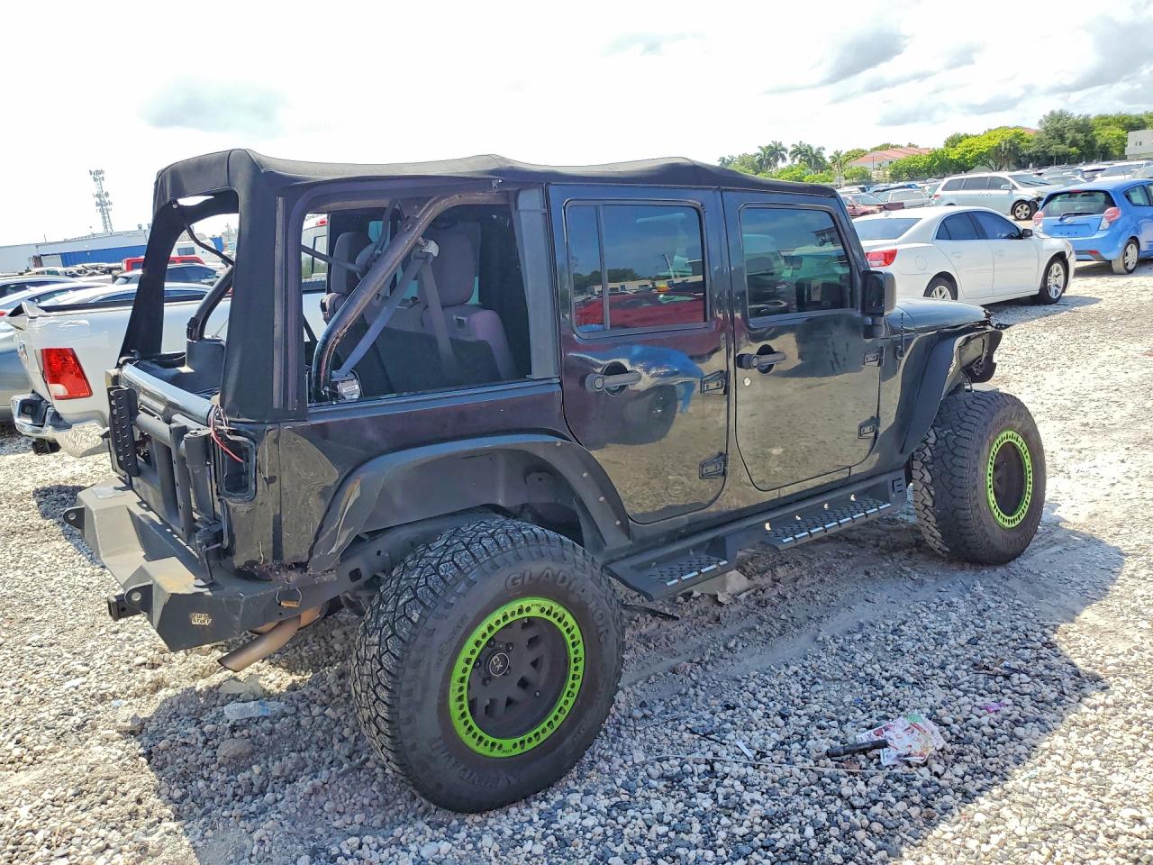 2013 Jeep Wrangler Unlimited Sport Black vin: 1C4BJWDG4DL563668