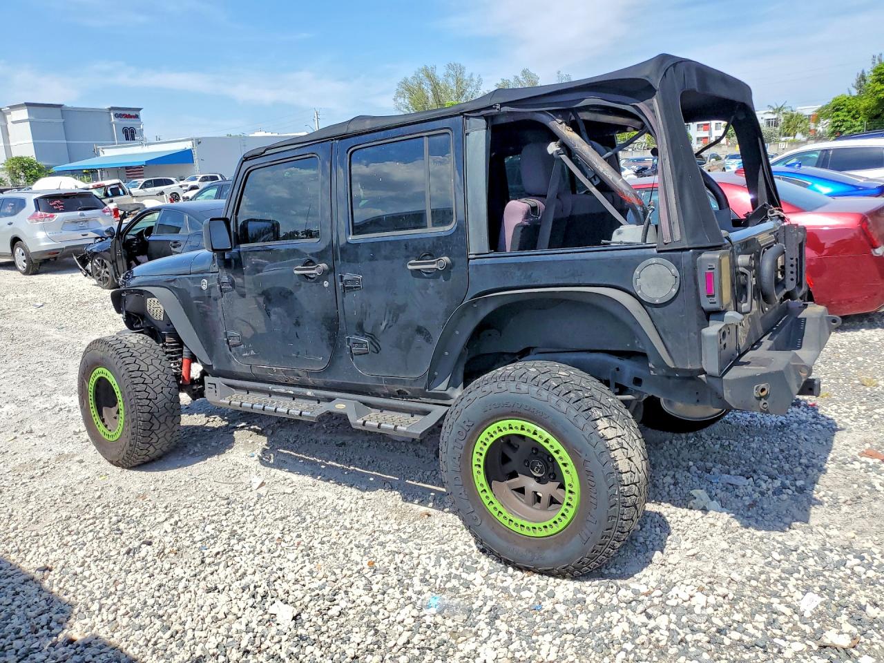 2013 Jeep Wrangler Unlimited Sport Black vin: 1C4BJWDG4DL563668