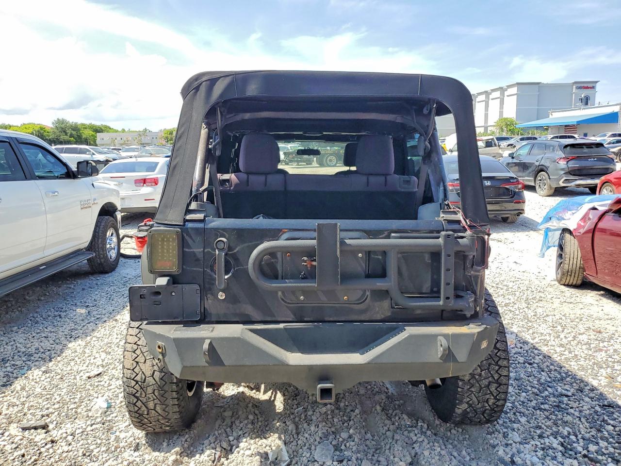 2013 Jeep Wrangler Unlimited Sport Black vin: 1C4BJWDG4DL563668