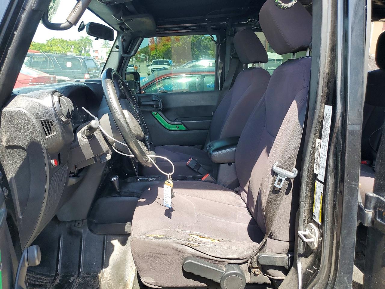 2013 Jeep Wrangler Unlimited Sport Black vin: 1C4BJWDG4DL563668