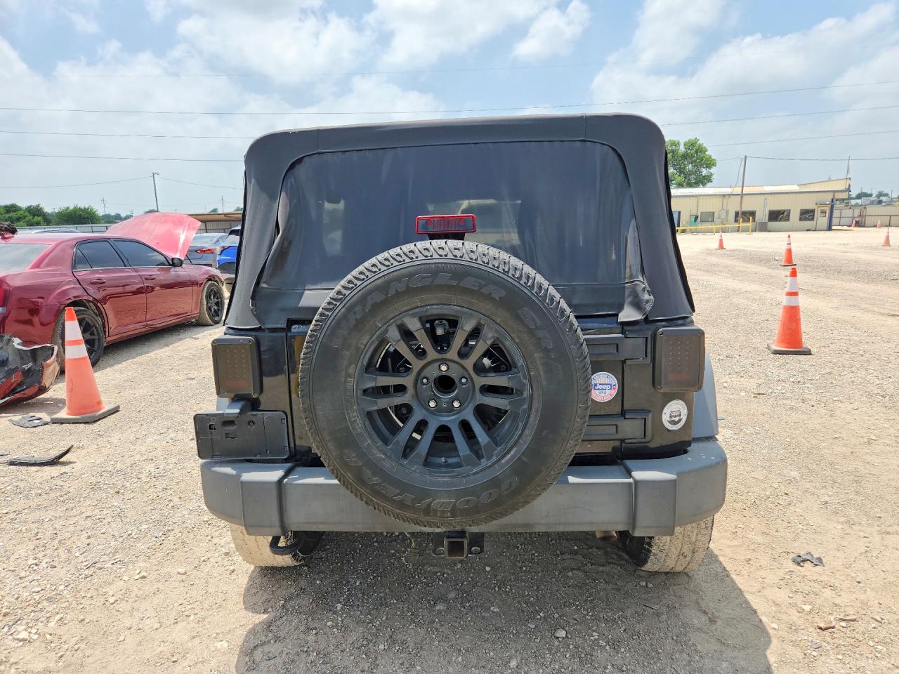 2013 Jeep Wrangler Unlimited Sport Black vin: 1C4BJWDG4DL650230