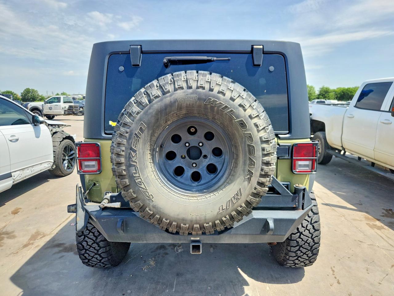 2013 Jeep Wrangler Unlimited Sport Green vin: 1C4BJWDG4DL686497