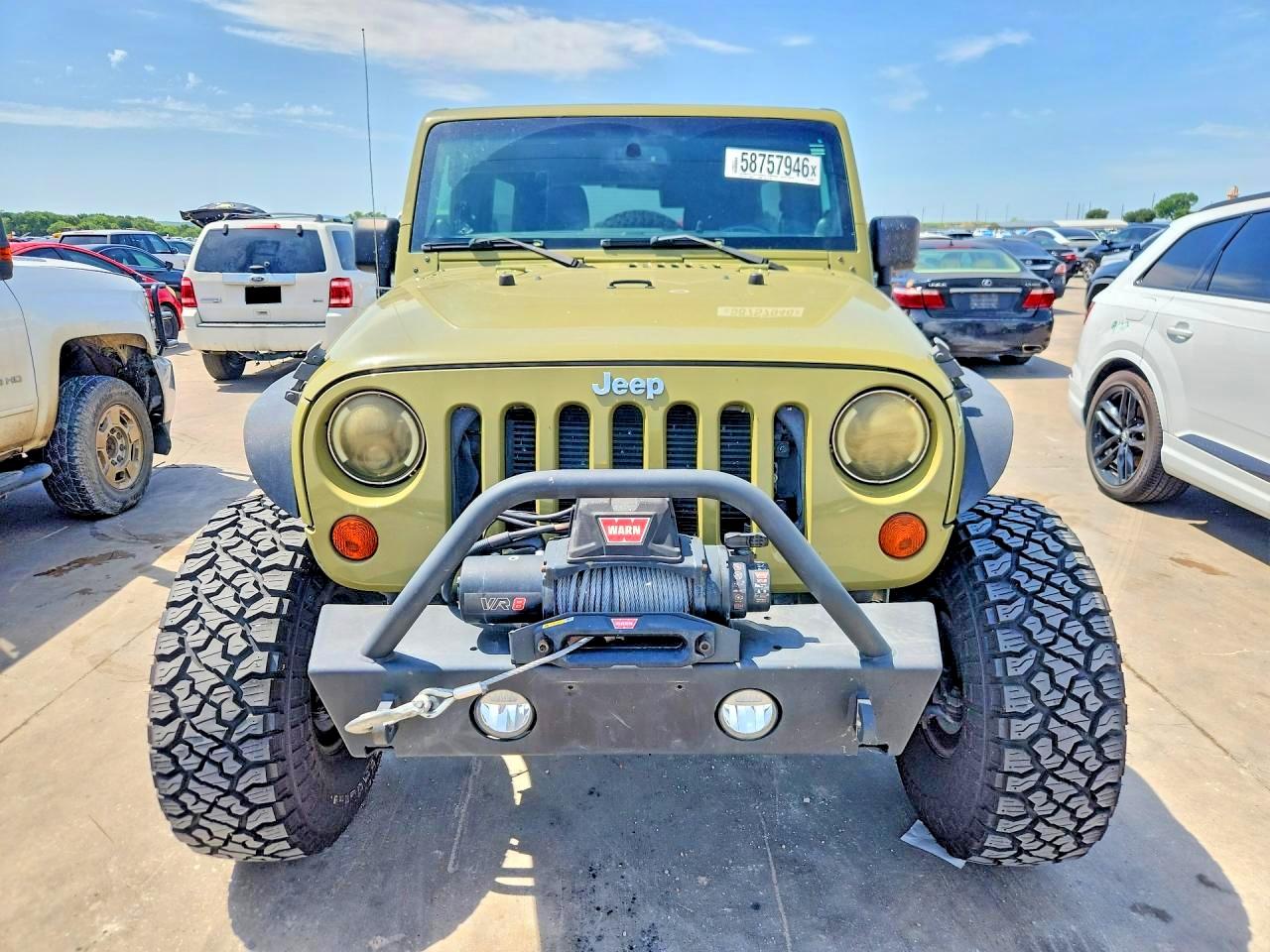 2013 Jeep Wrangler Unlimited Sport Green vin: 1C4BJWDG4DL686497