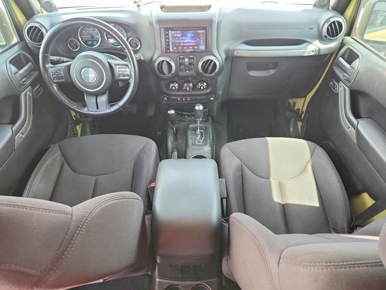2013 Jeep Wrangler Unlimited Sport Green vin: 1C4BJWDG4DL686497