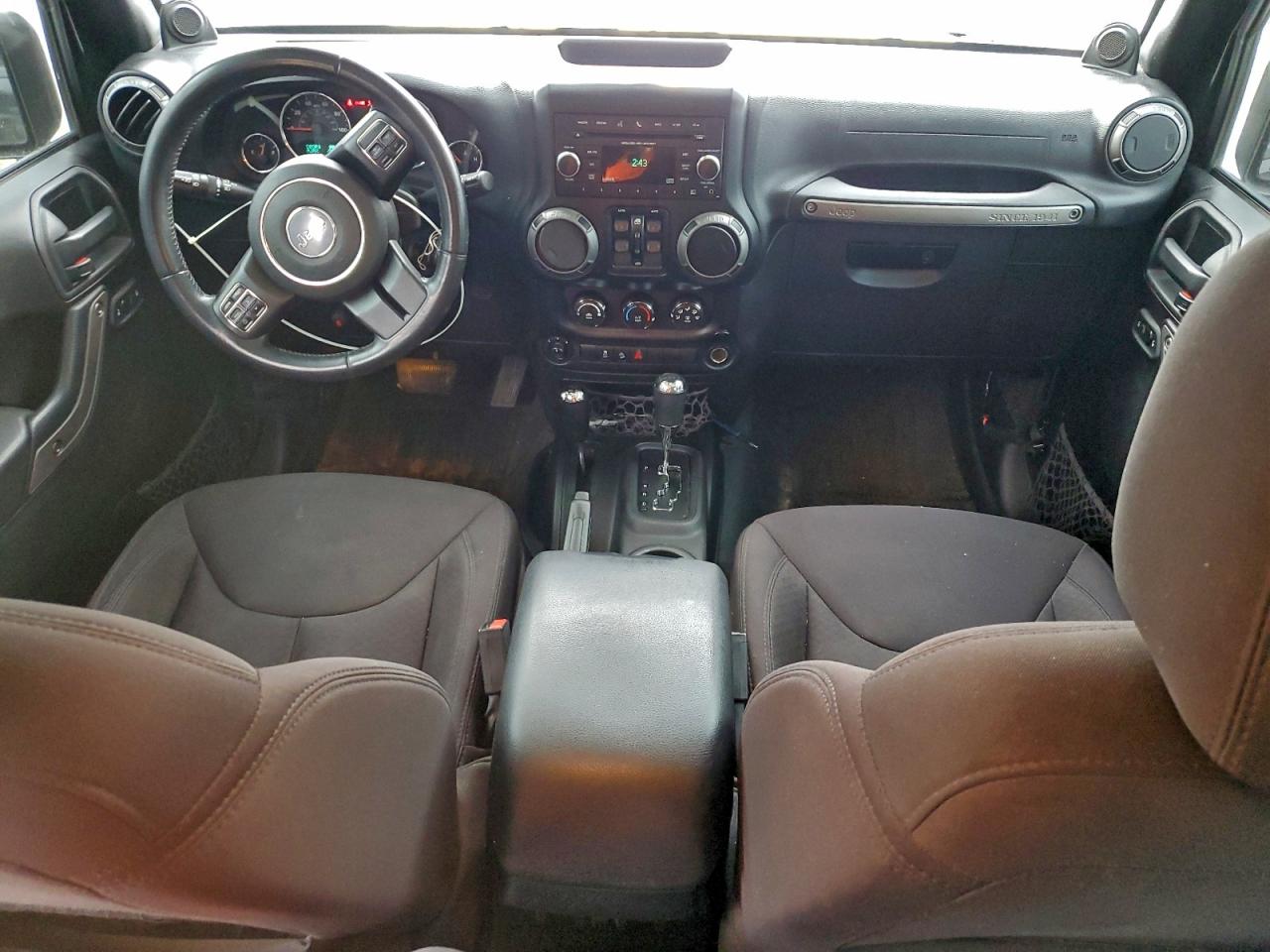 2014 Jeep Wrangler Unlimited Sport Black vin: 1C4BJWDG4EL100379