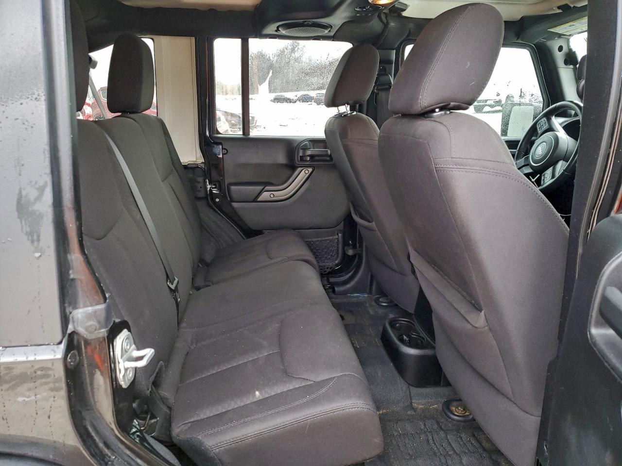 2014 Jeep Wrangler Unlimited Sport Black vin: 1C4BJWDG4EL100379