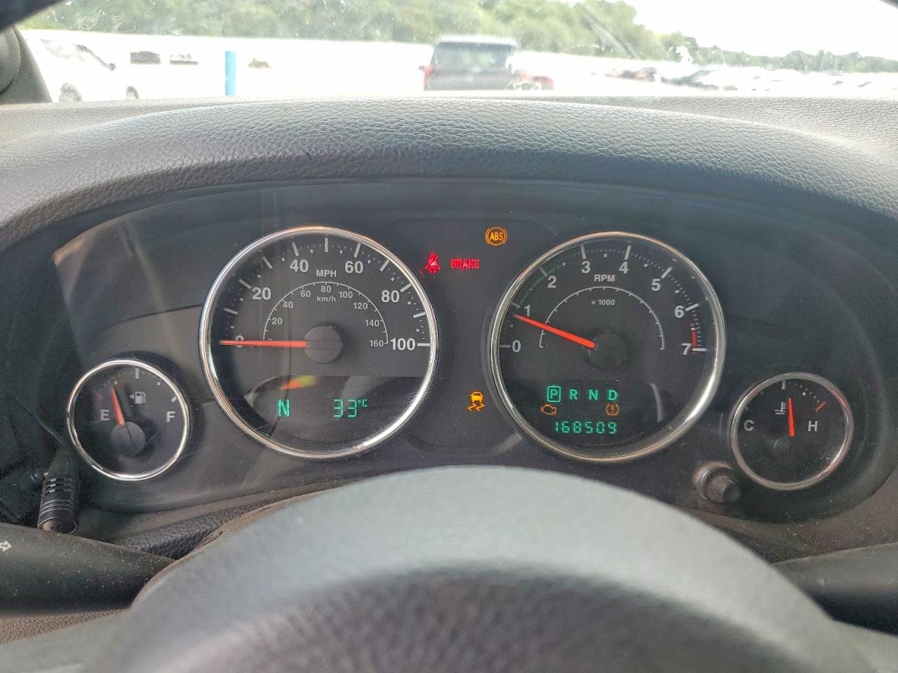 2014 Jeep Wrangler Unlimited Sport Серебряный vin: 1C4BJWDG4EL261136
