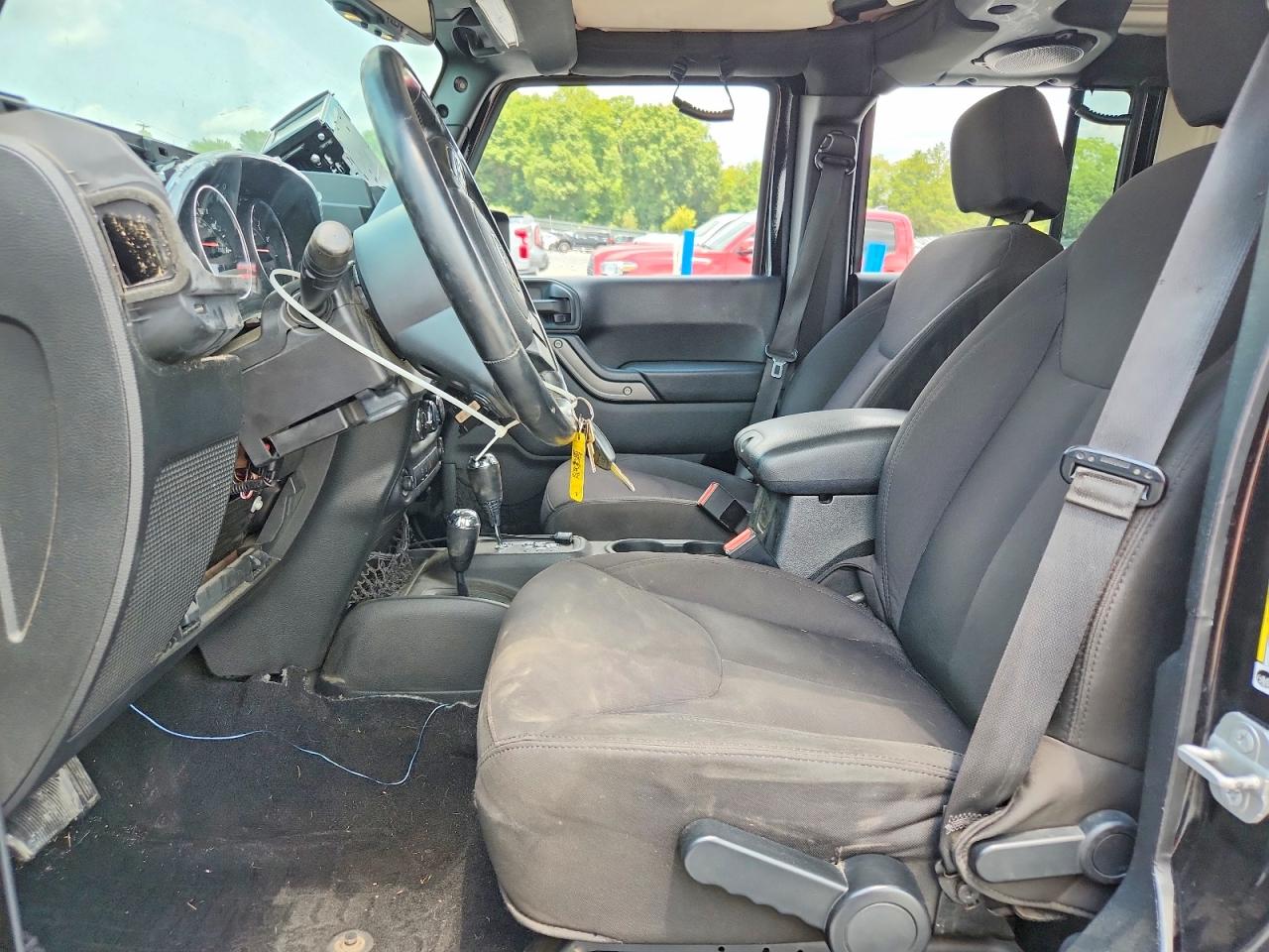 2014 Jeep Wrangler Unlimited Sport Black vin: 1C4BJWDG4EL269379