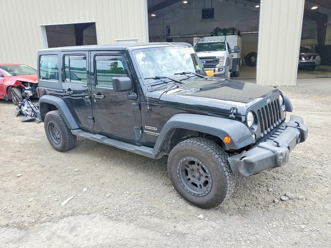 2014 Jeep Wrangler Unlimited Sport Черный vin: 1C4BJWDG4EL312067