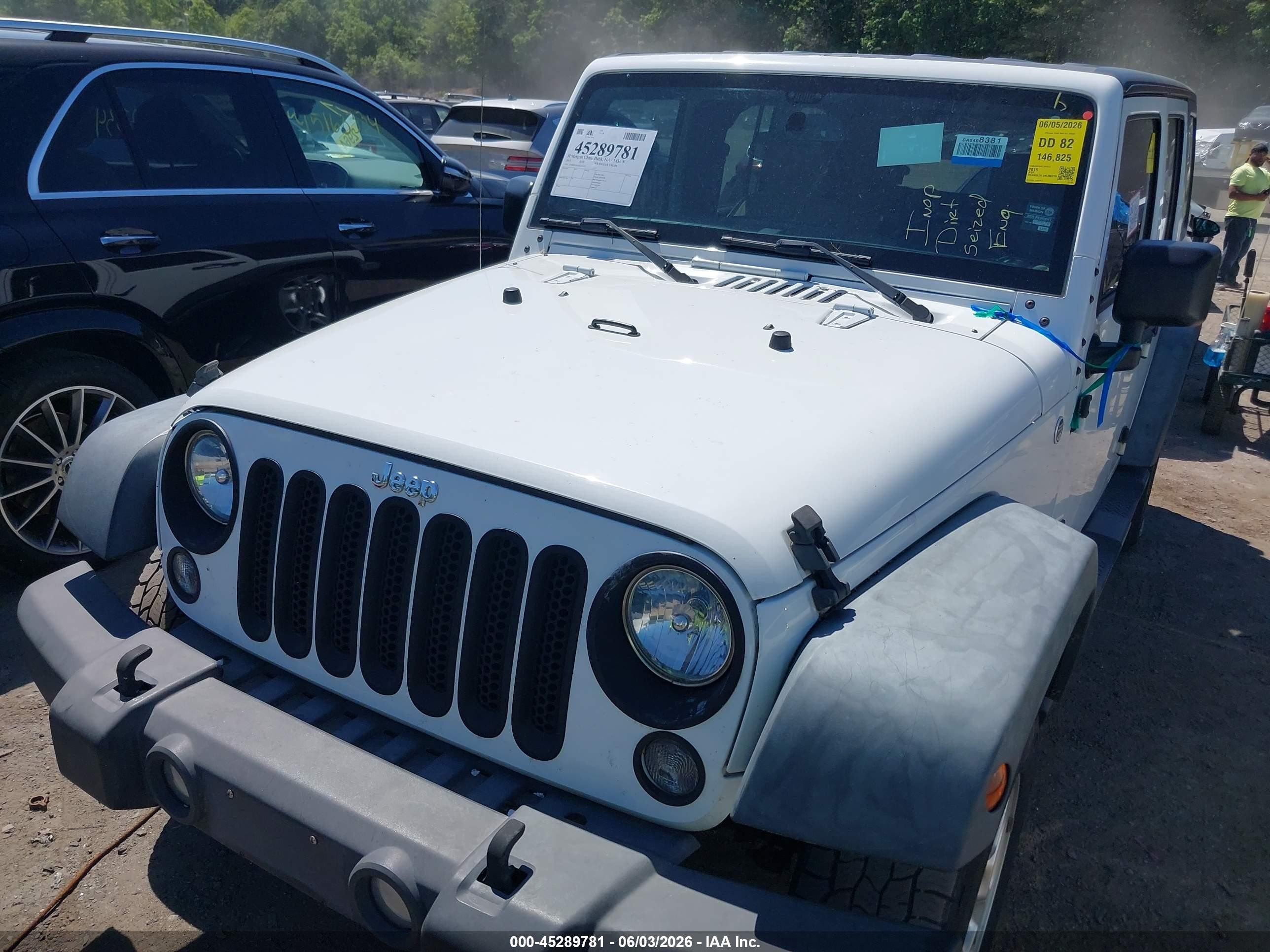 2015 Jeep Wrangler Unlimited Sport White vin: 1C4BJWDG4FL541012