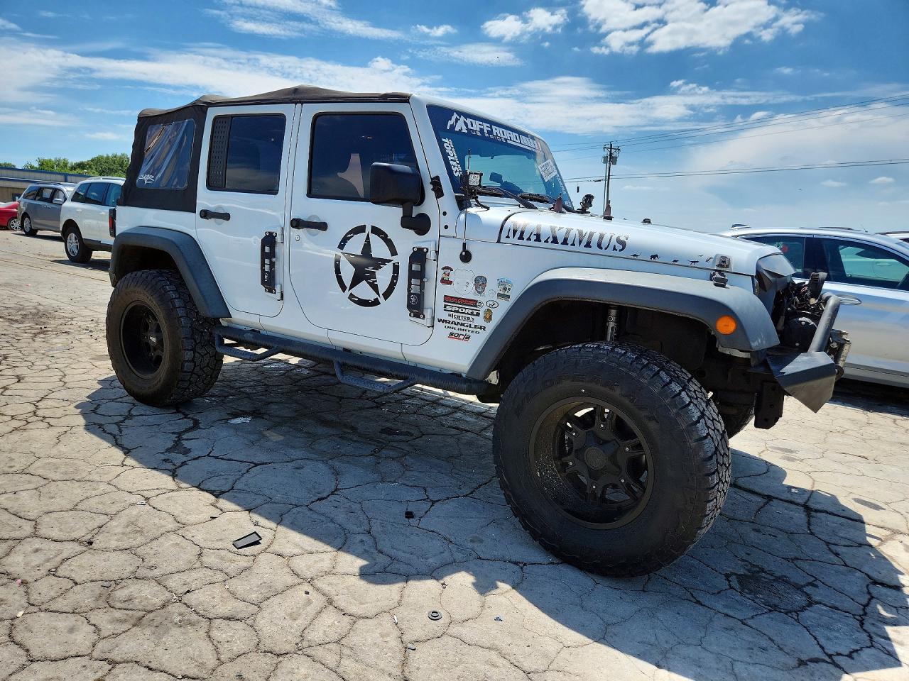 2015 Jeep Wrangler Unlimited Sport Белый vin: 1C4BJWDG4FL548607