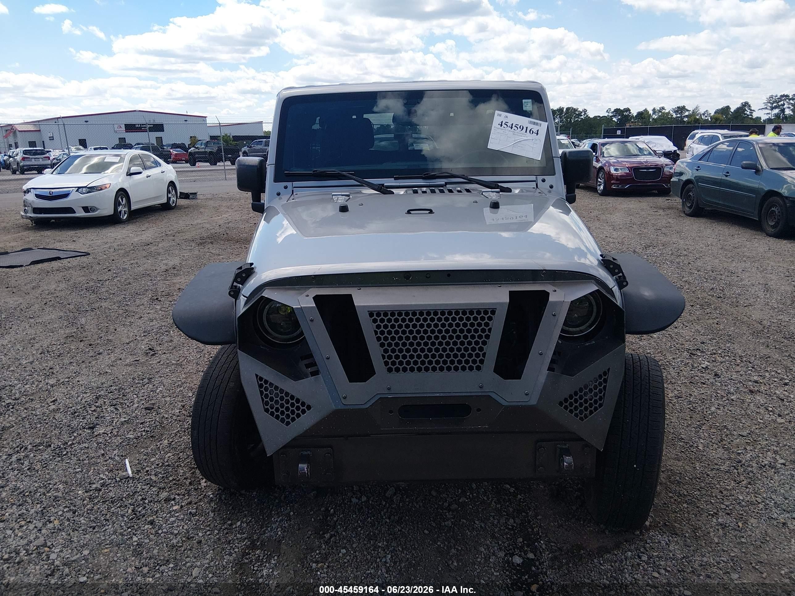 2015 Jeep Wrangler Unlimited Sport Gray vin: 1C4BJWDG4FL569313
