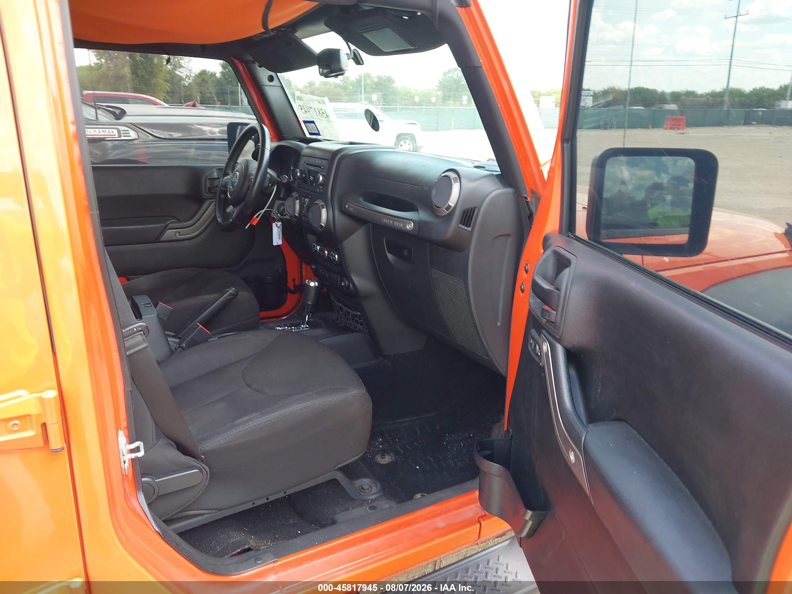 2015 Jeep Wrangler Unlimited Sport Оранжевый vin: 1C4BJWDG4FL628361