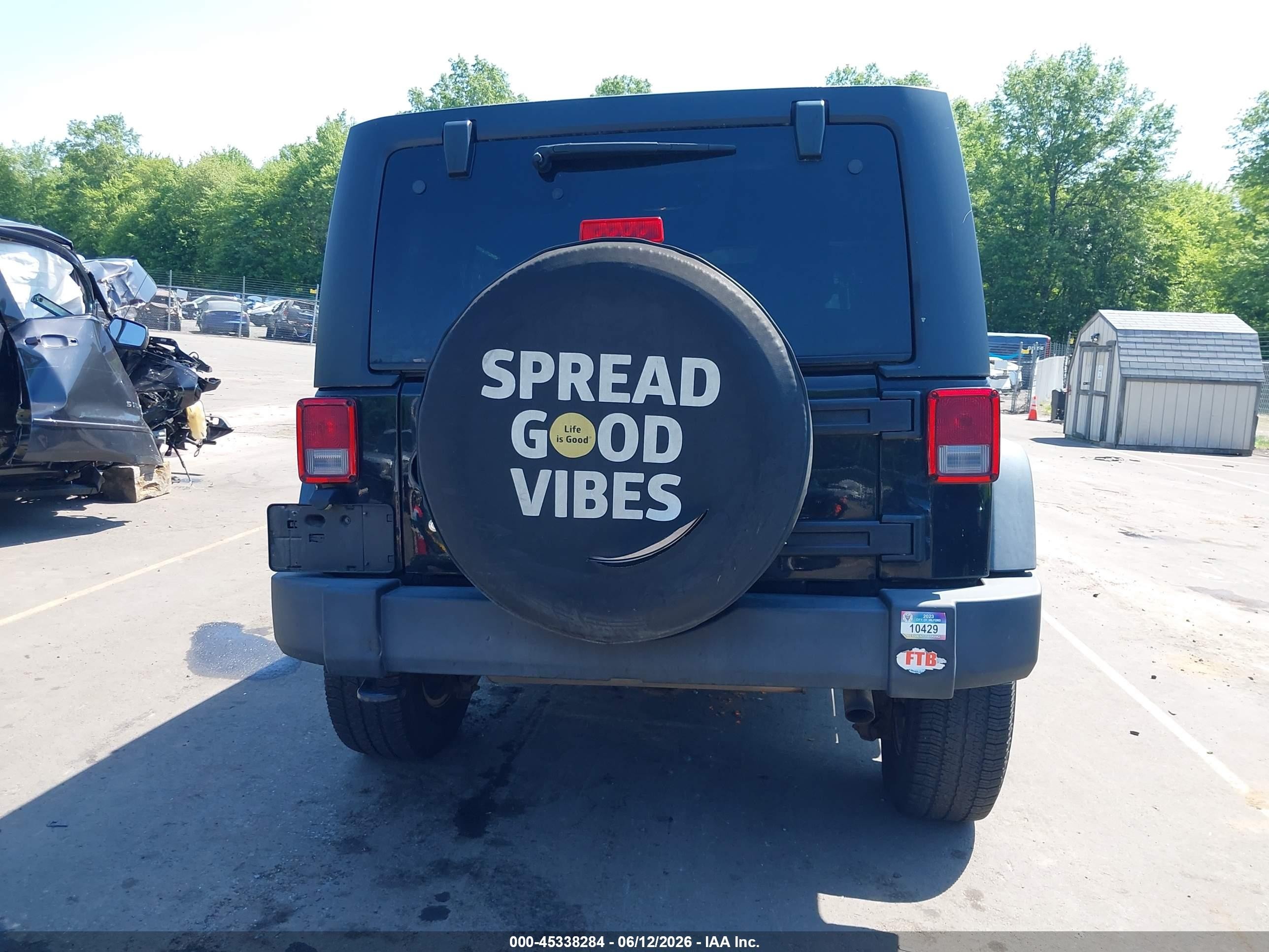 2015 Jeep Wrangler Unlimited Sport Black vin: 1C4BJWDG4FL750881