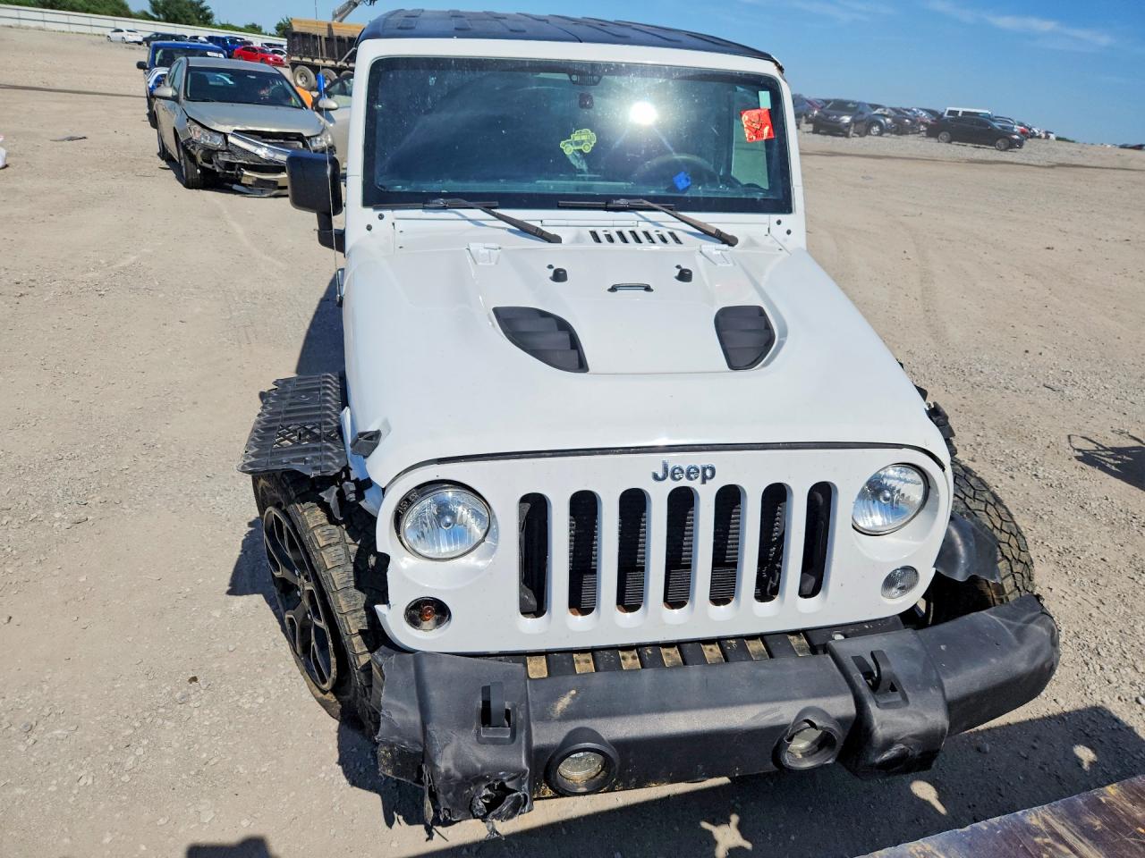 2017 Jeep Wrangler White vin: 1C4BJWDG4HL745604