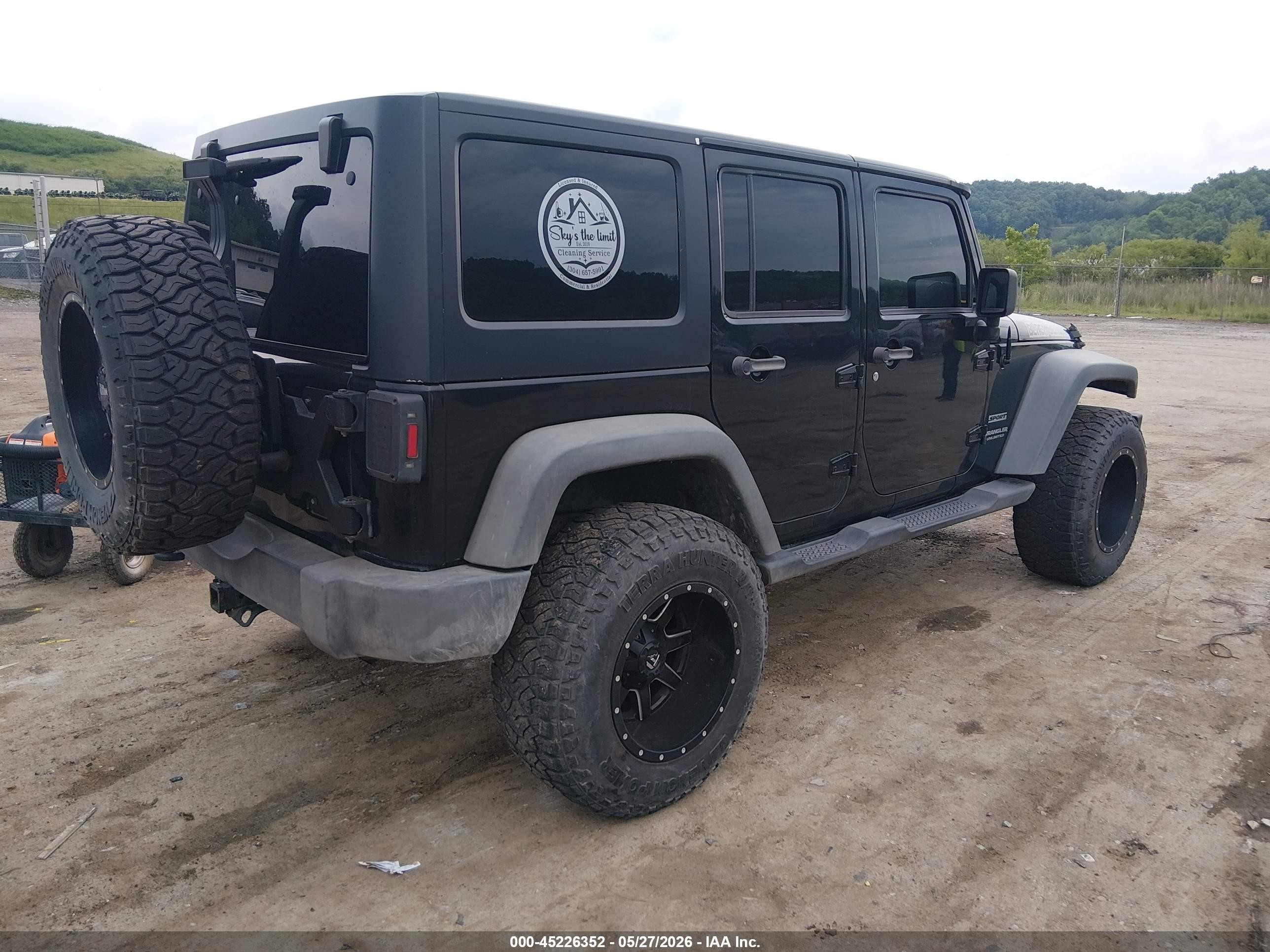 2012 Jeep Wrangler Unlimited Sport Black vin: 1C4BJWDG5CL141472