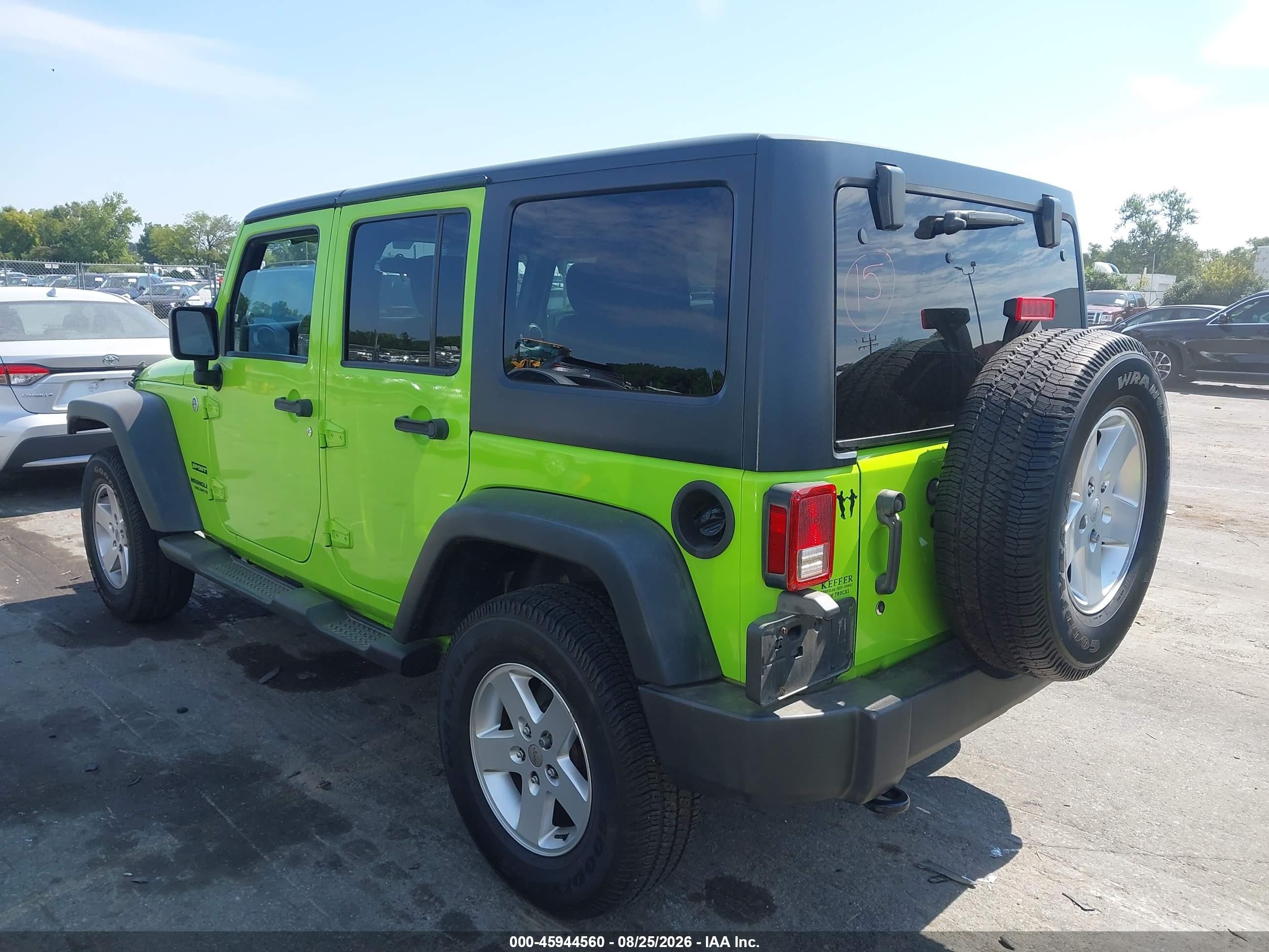 2012 Jeep Wrangler Unlimited Sport Green vin: 1C4BJWDG5CL285197