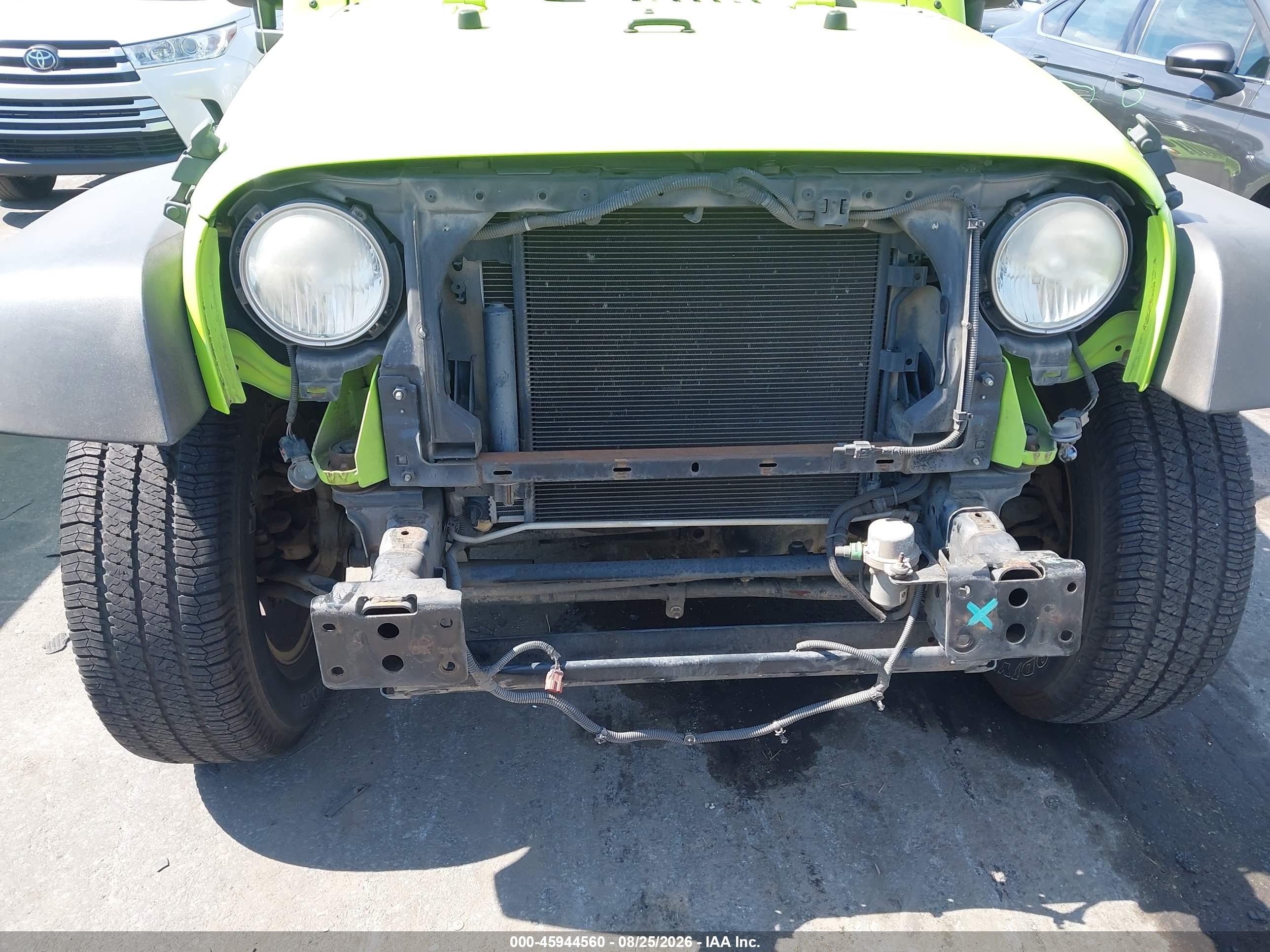 2012 Jeep Wrangler Unlimited Sport Green vin: 1C4BJWDG5CL285197