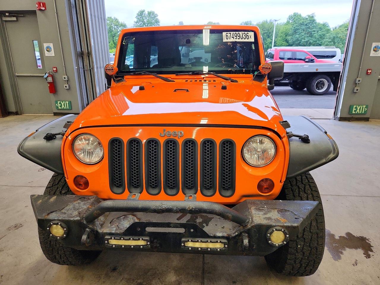 2013 Jeep Wrangler Unlimited Sport Orange vin: 1C4BJWDG5DL520120