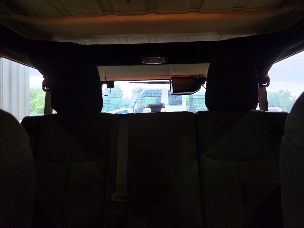 2013 Jeep Wrangler Unlimited Sport Orange vin: 1C4BJWDG5DL520120