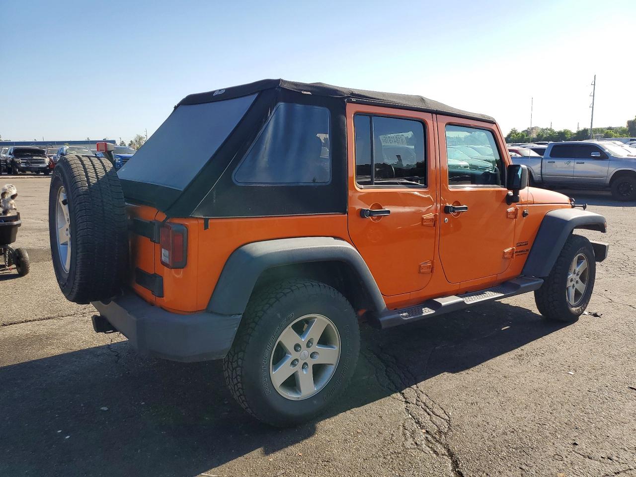 2013 Jeep Wrangler Unlimited Sport Orange vin: 1C4BJWDG5DL520568
