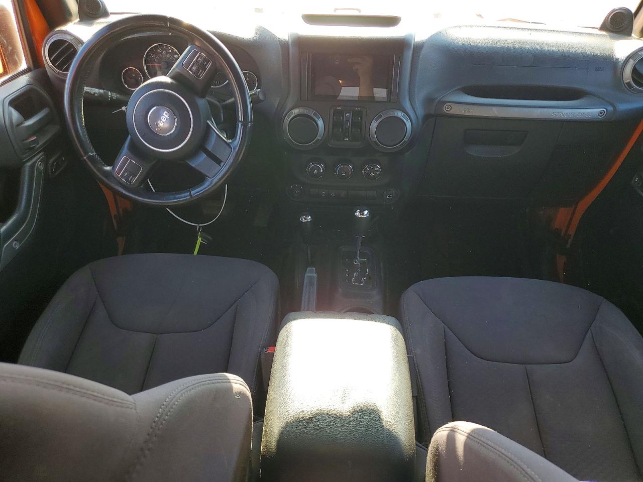 2013 Jeep Wrangler Unlimited Sport Orange vin: 1C4BJWDG5DL520568