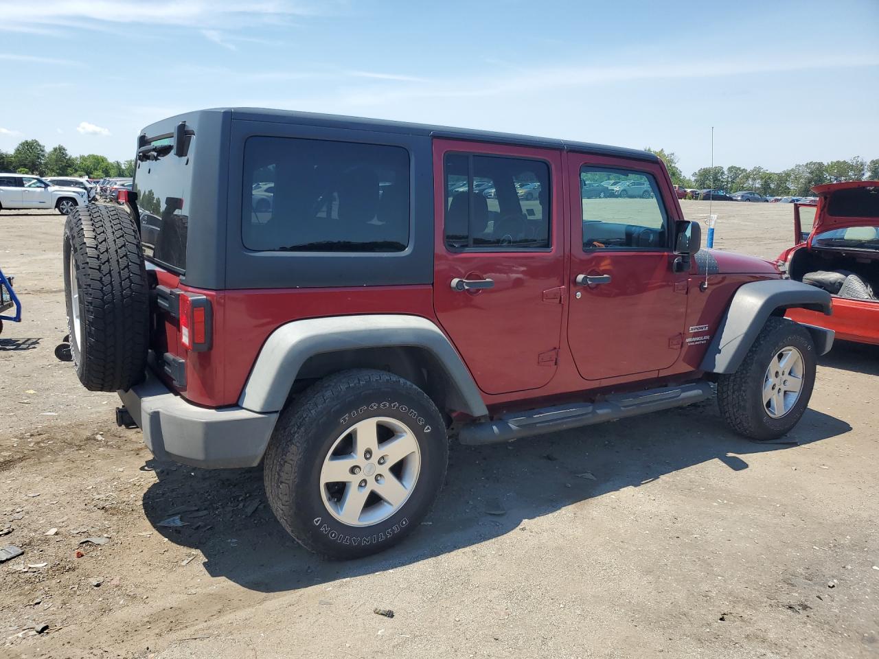 2013 Jeep Wrangler Unlimited Sport Red vin: 1C4BJWDG5DL606740 Damage: Right Rear Door, Dent(S) W/No Paint Dmg, < 1/8 Inch