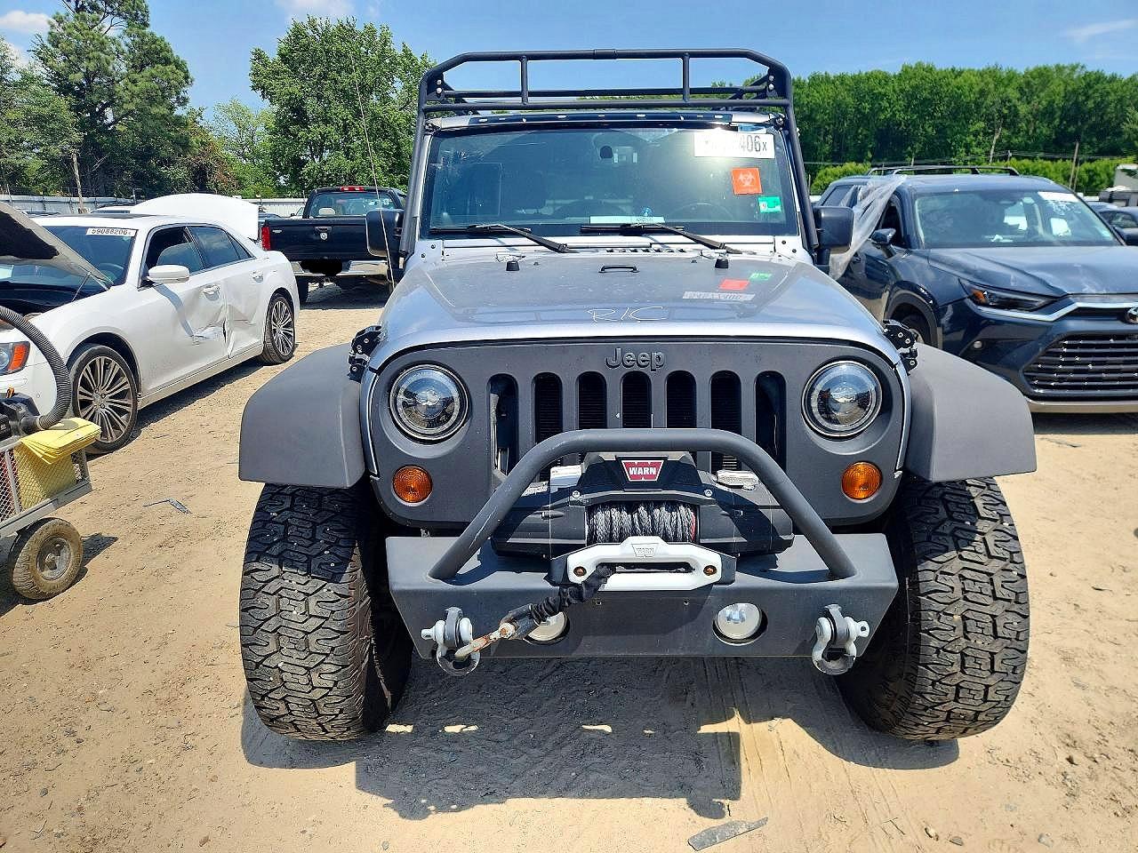 2013 Jeep Wrangler Unlimited Sport Silver vin: 1C4BJWDG5DL610139