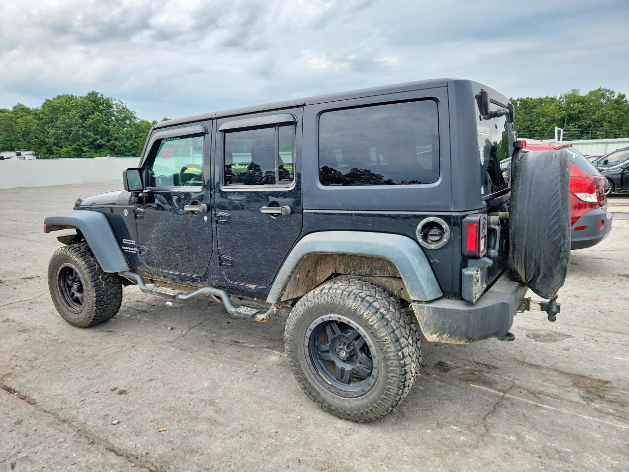 2014 Jeep Wrangler Unlimited Sport Black vin: 1C4BJWDG5EL102691