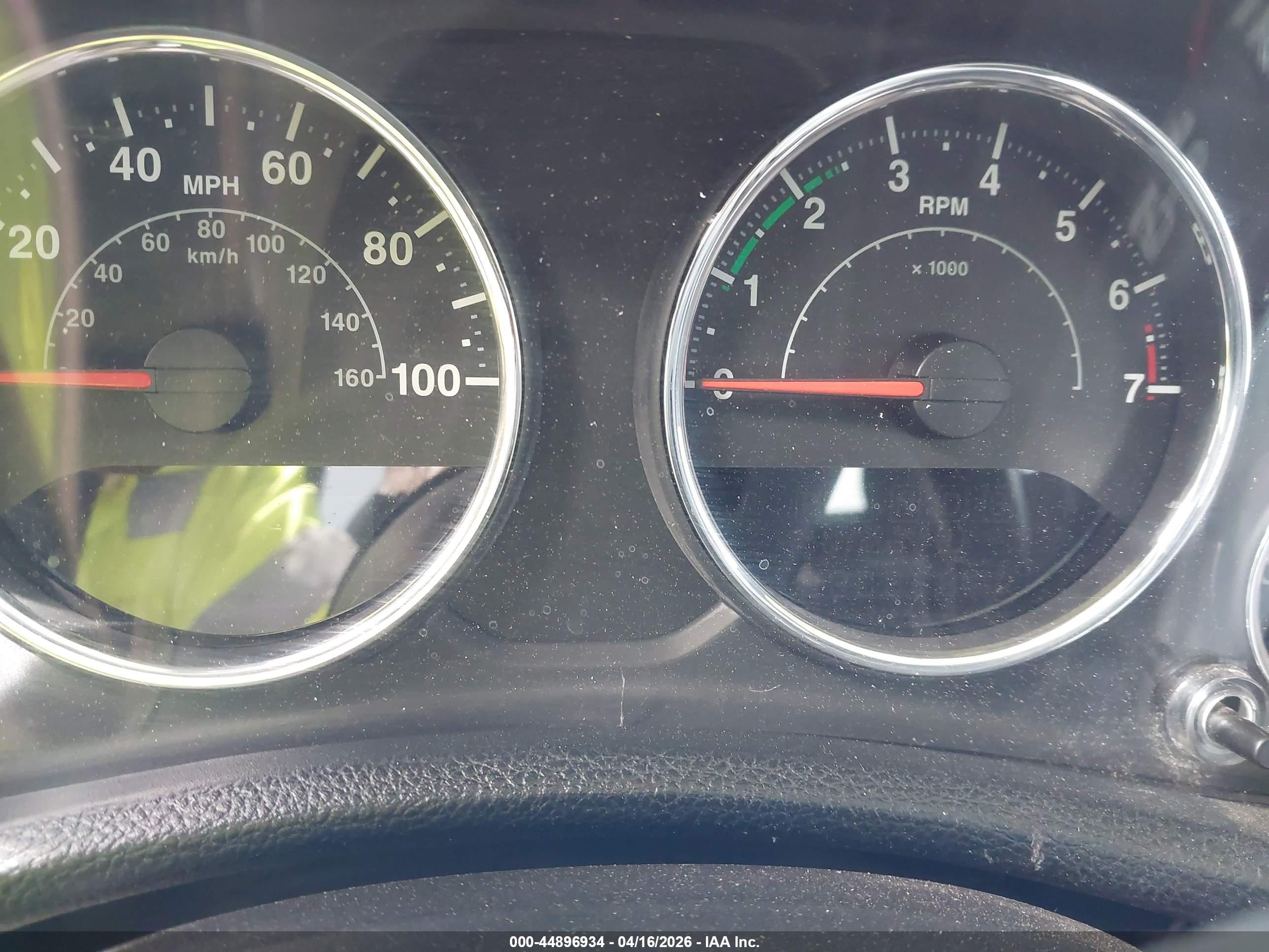 2014 Jeep Wrangler Unlimited Sport Gray vin: 1C4BJWDG5EL163569
