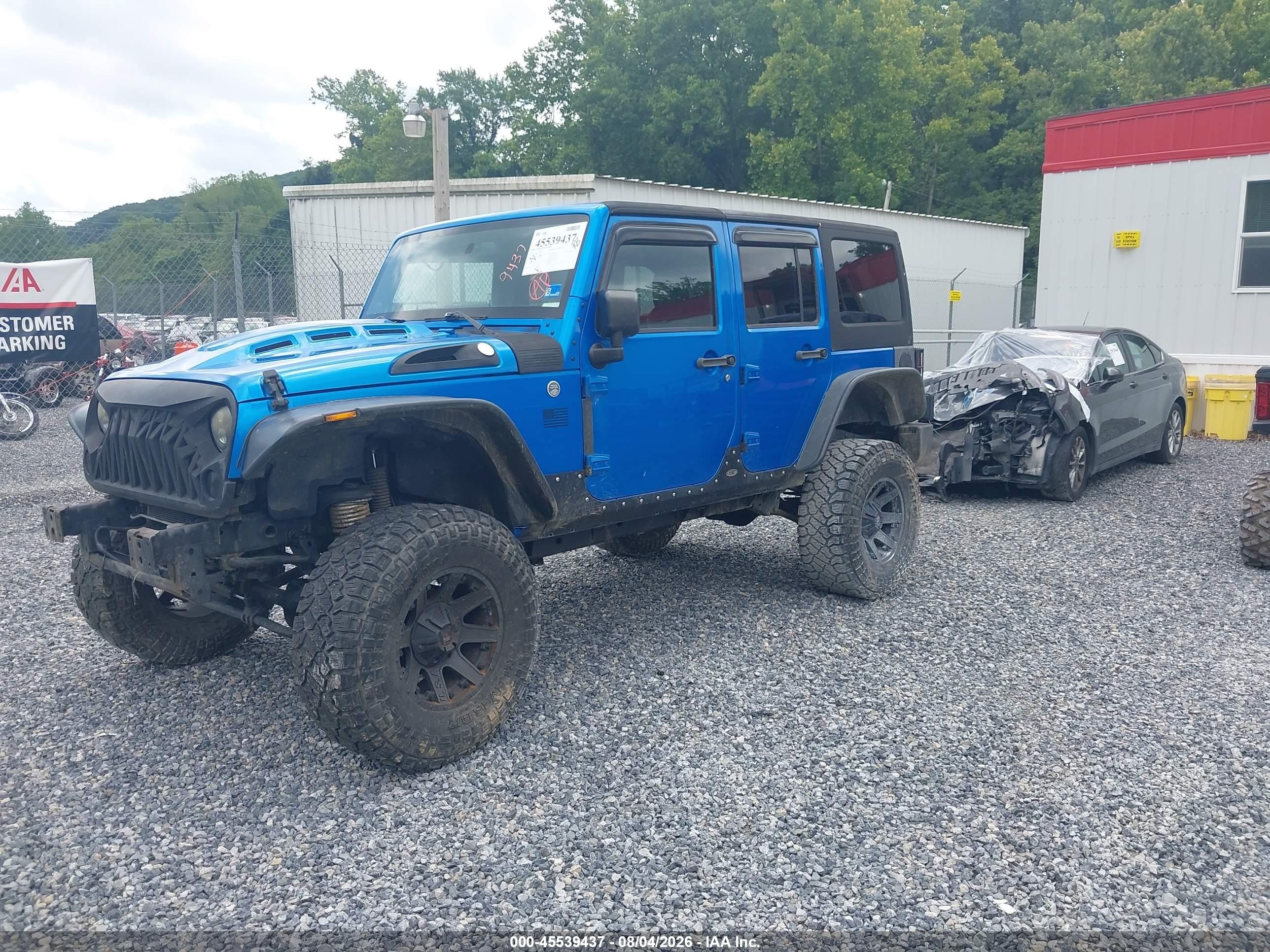 2014 Jeep Wrangler Unlimited Freedom Edition Синий vin: 1C4BJWDG5EL202774