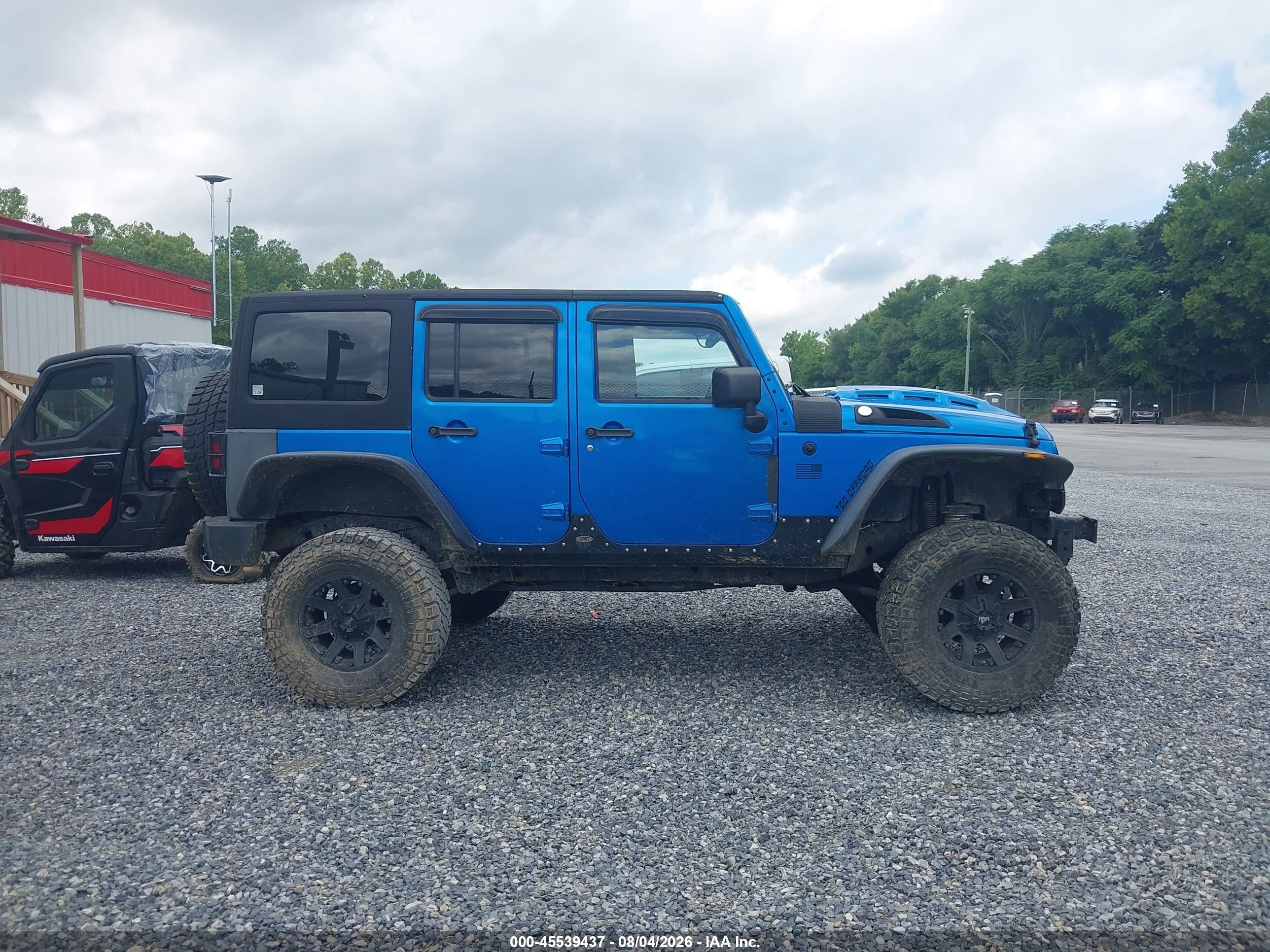 2014 Jeep Wrangler Unlimited Freedom Edition Синий vin: 1C4BJWDG5EL202774
