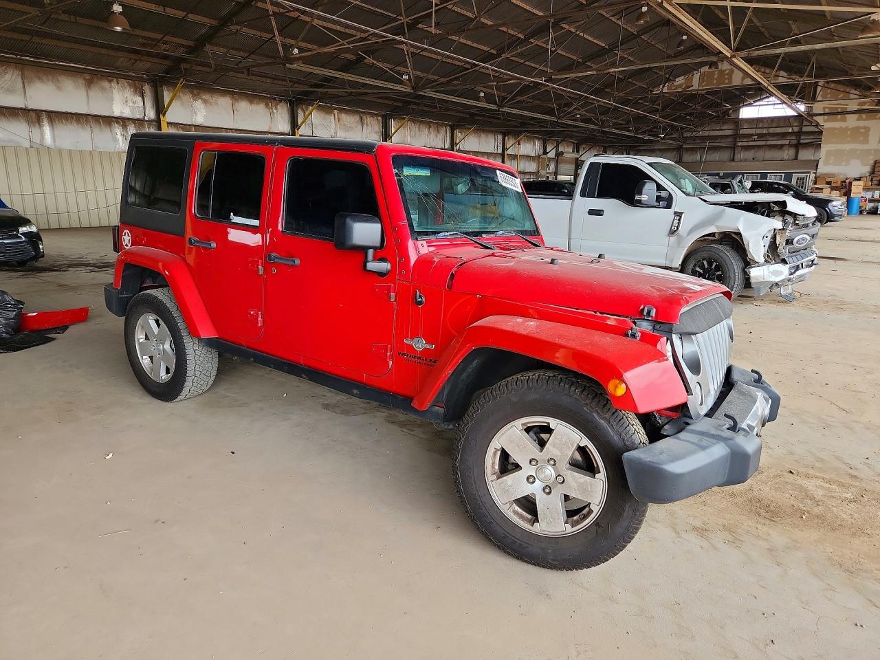 2014 Jeep Wrangler Unlimited Sport Red vin: 1C4BJWDG5EL216173