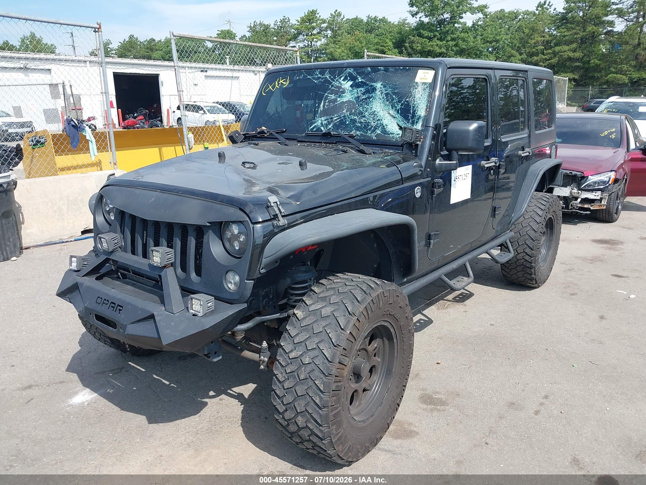 2014 Jeep Wrangler Unlimited Sport Black vin: 1C4BJWDG5EL281069