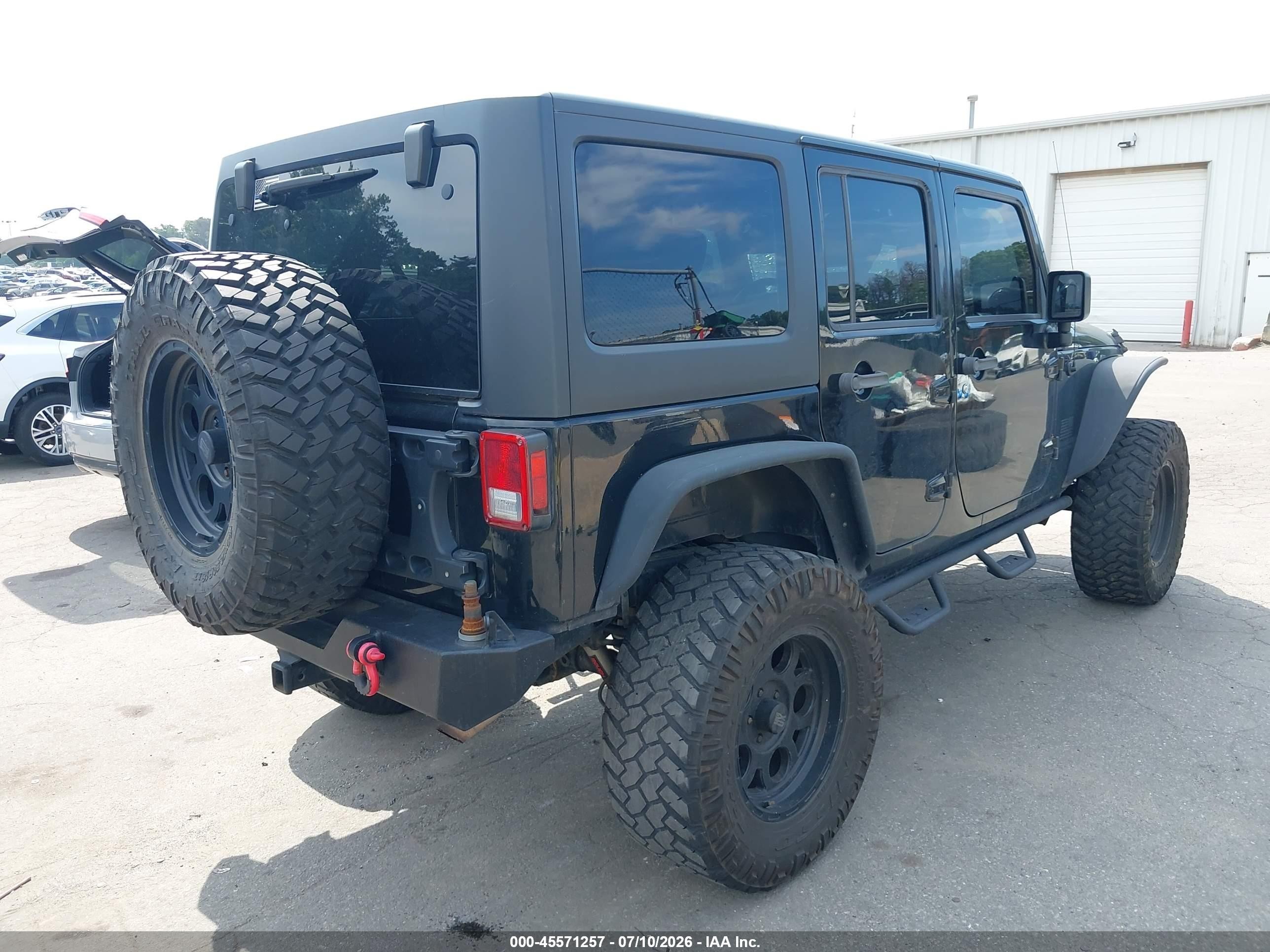 2014 Jeep Wrangler Unlimited Sport Black vin: 1C4BJWDG5EL281069
