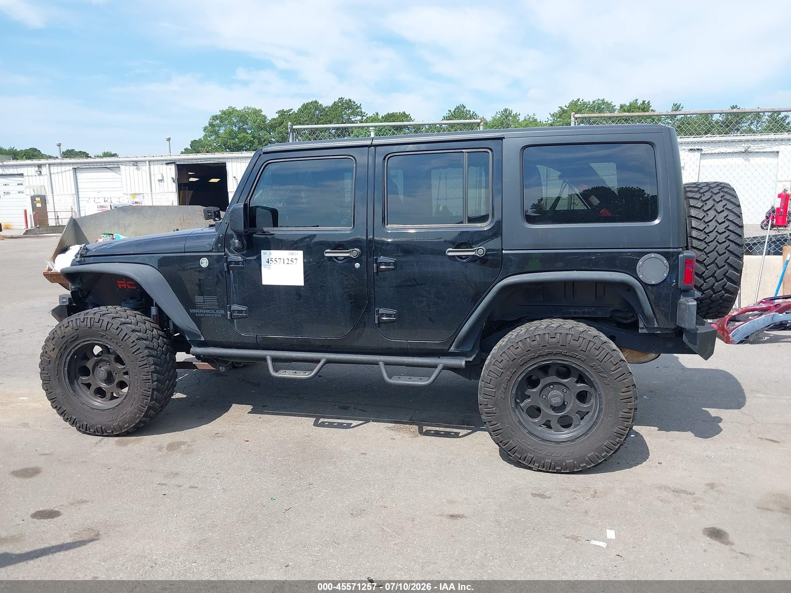 2014 Jeep Wrangler Unlimited Sport Black vin: 1C4BJWDG5EL281069
