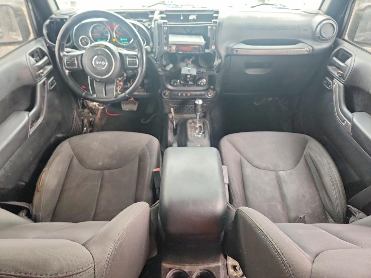 2015 Jeep Wrangler Unlimited Sport Черный vin: 1C4BJWDG5FL581454