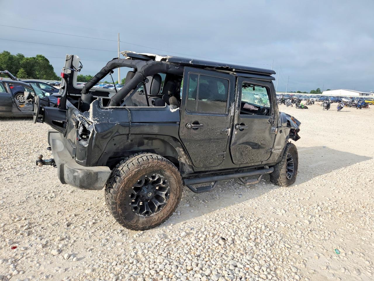 2015 Jeep Wrangler Unlimited Sport Черный vin: 1C4BJWDG5FL676760