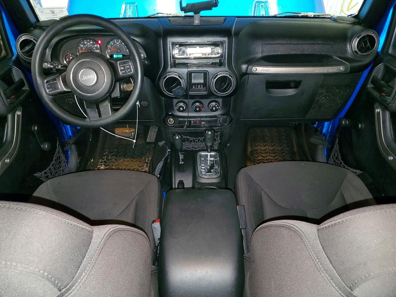 2015 Jeep Wrangler Unlimited Sport Синий vin: 1C4BJWDG5FL692134