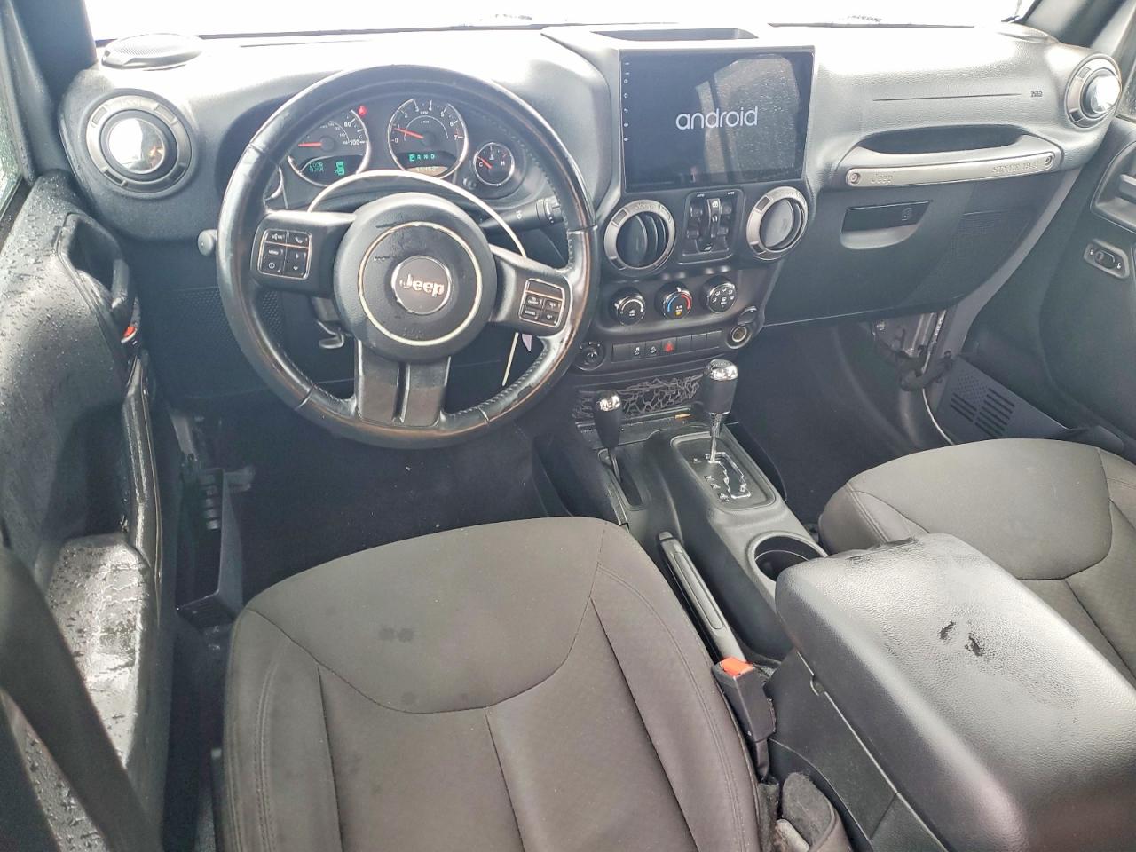 2017 Jeep Wrangler Unlimited Sport Silver vin: 1C4BJWDG5HL739018