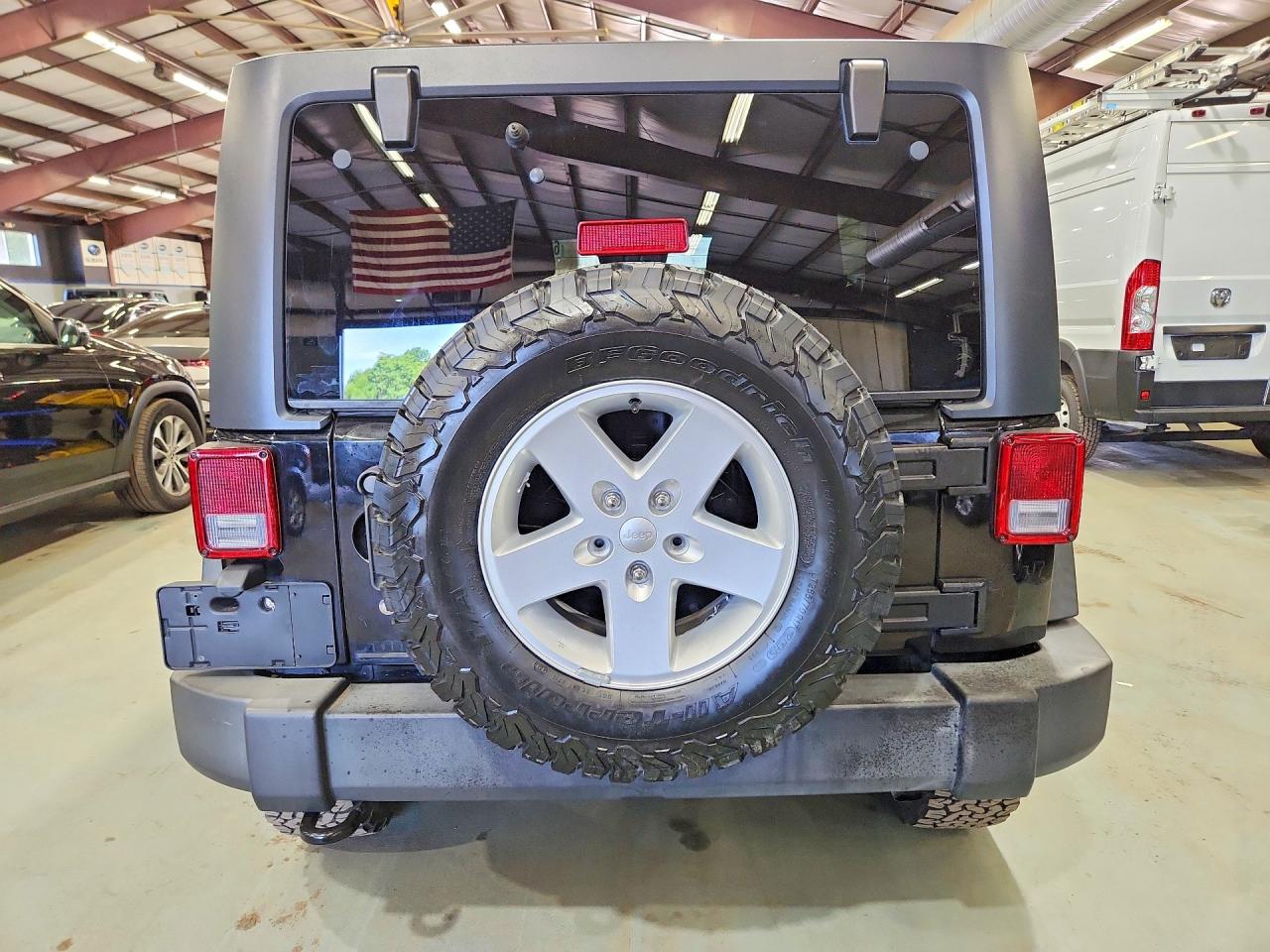2018 Jeep Wrangler Unlimited Sport Black vin: 1C4BJWDG5JL888728