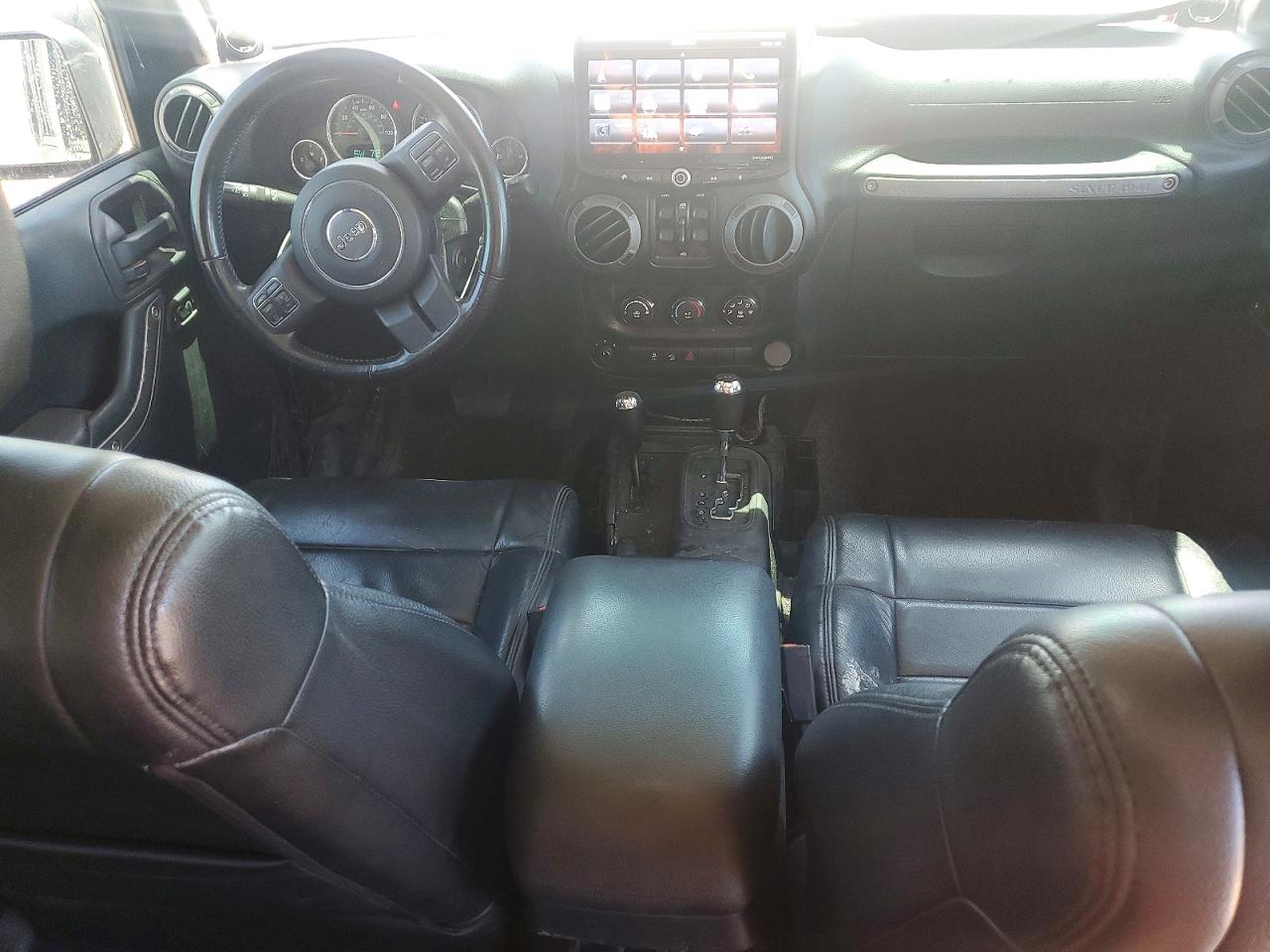 2012 Jeep Wrangler Unlimited Sport Black vin: 1C4BJWDG6CL119190