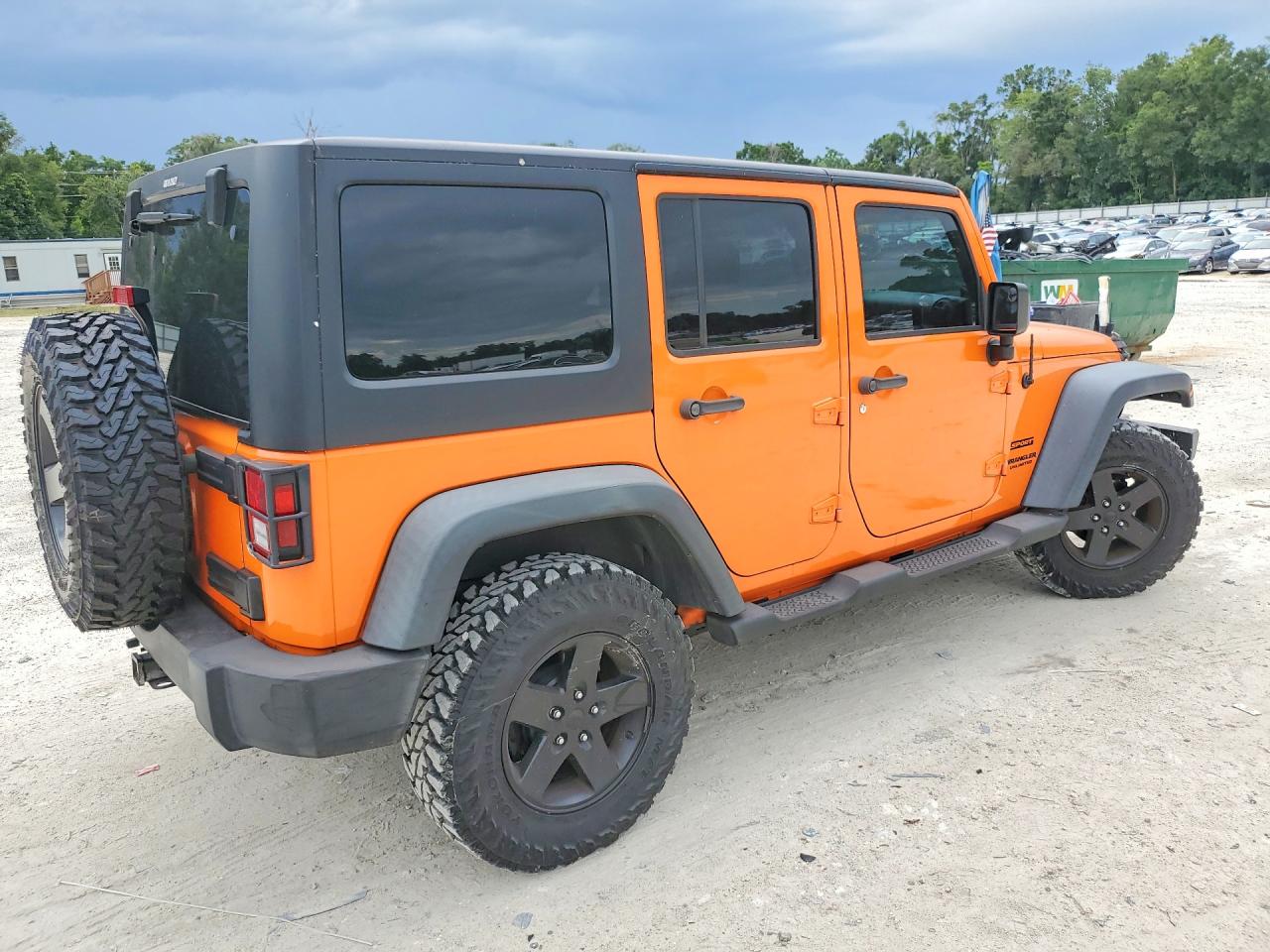 2012 Jeep Wrangler Unlimited Sport Orange vin: 1C4BJWDG6CL278713